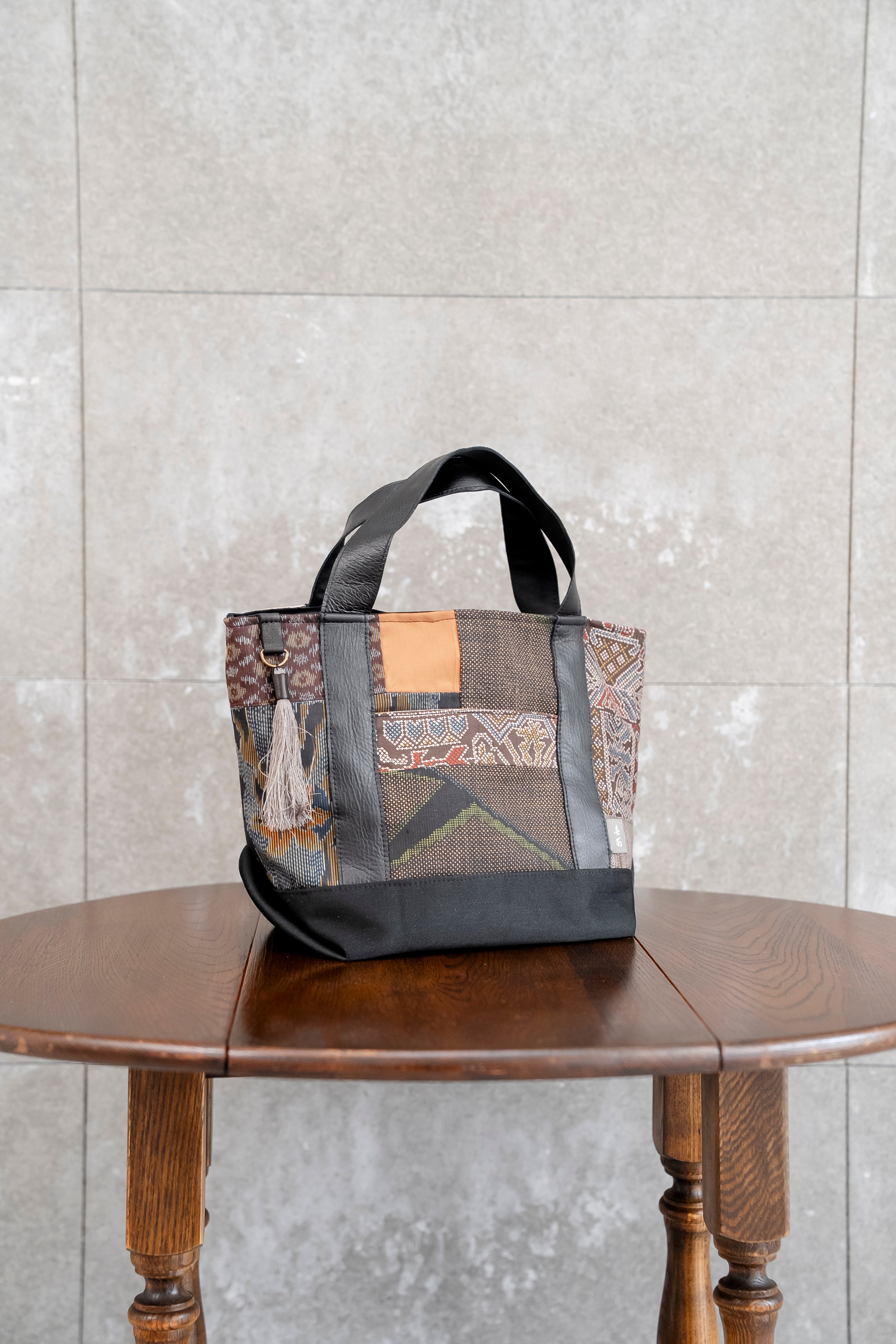 パッチワークバッグ　レザーバッグ K108