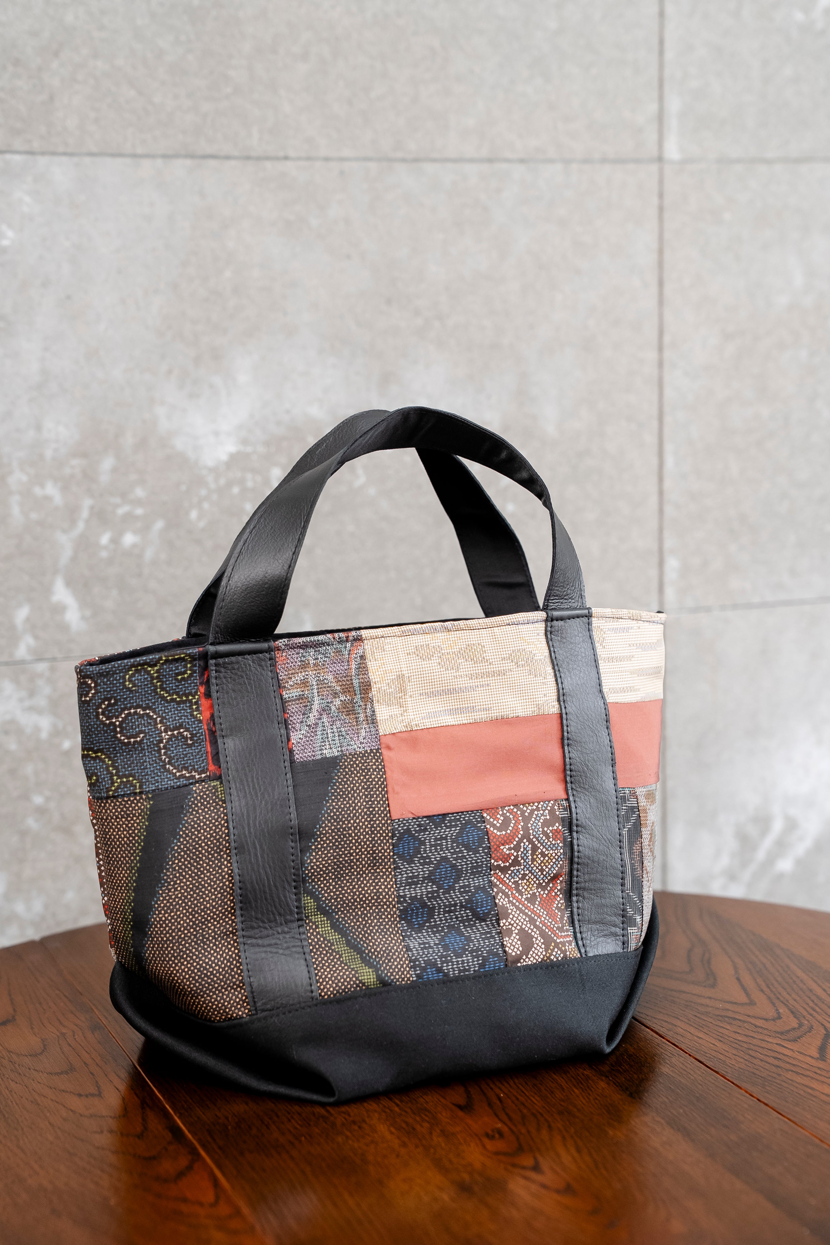 パッチワークバッグ　レザーバッグ K108