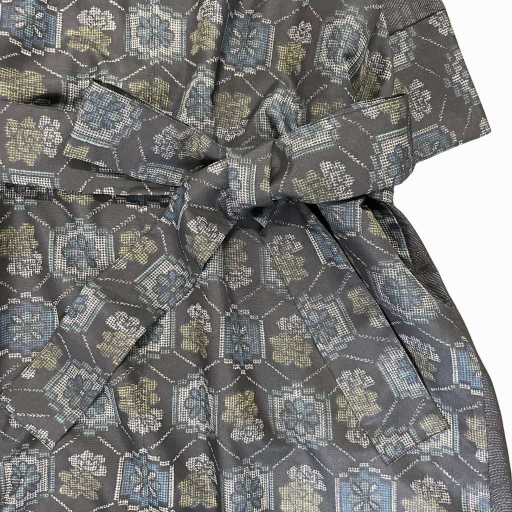 大島紬を使用した紺色のワンピース K191