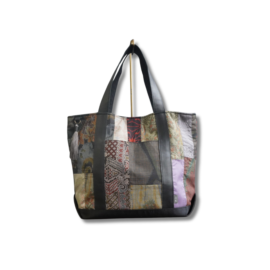 パッチワーク仕様のトートバッグ K147