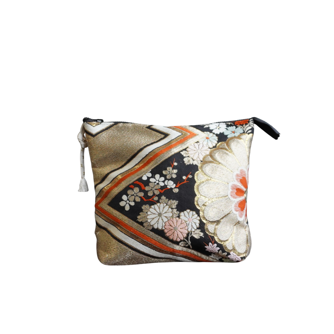 着物帯を使用したポーチ　K156