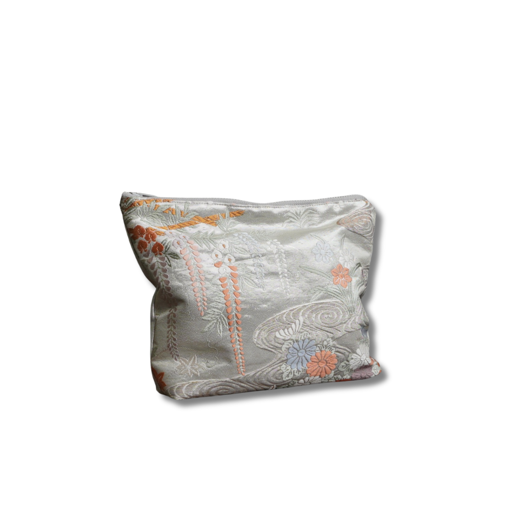 着物帯を使用したポーチ　K213