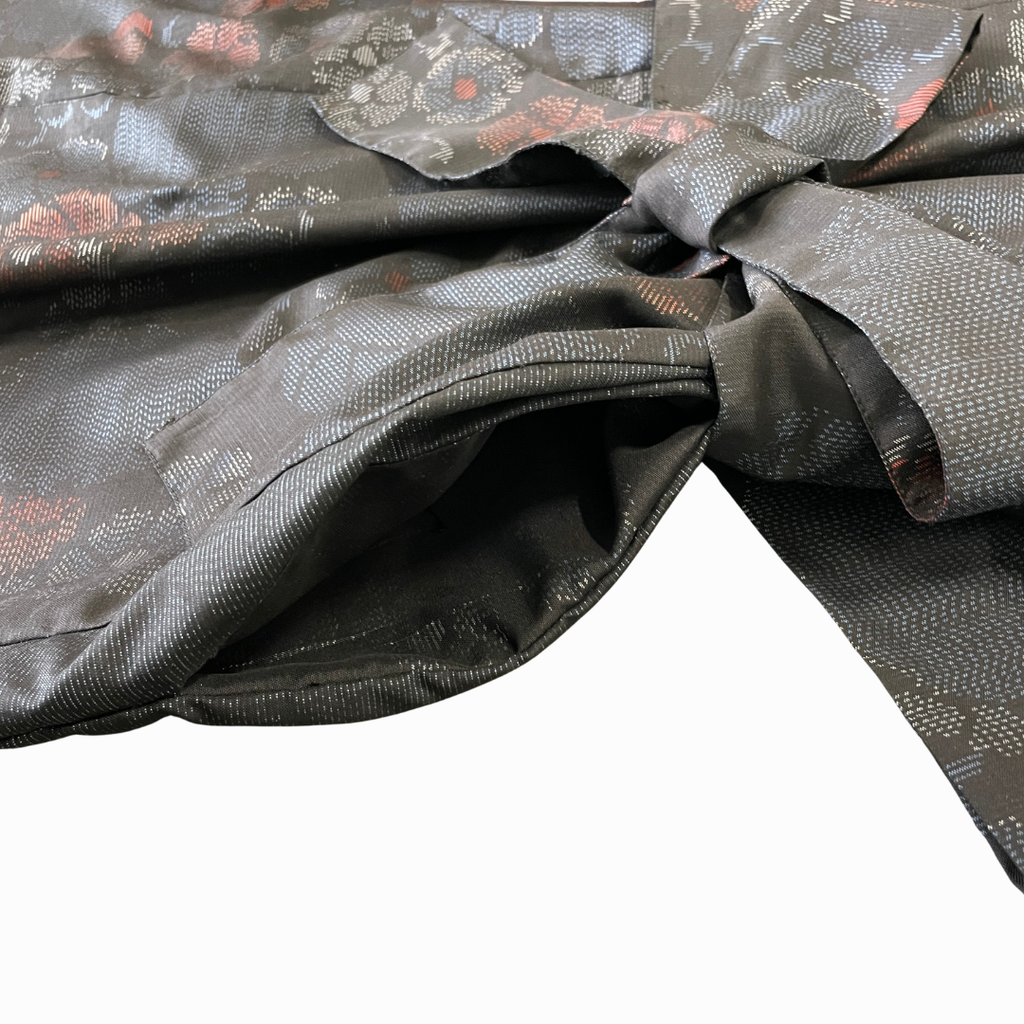 大島紬を使用した紺色のワンピース K176