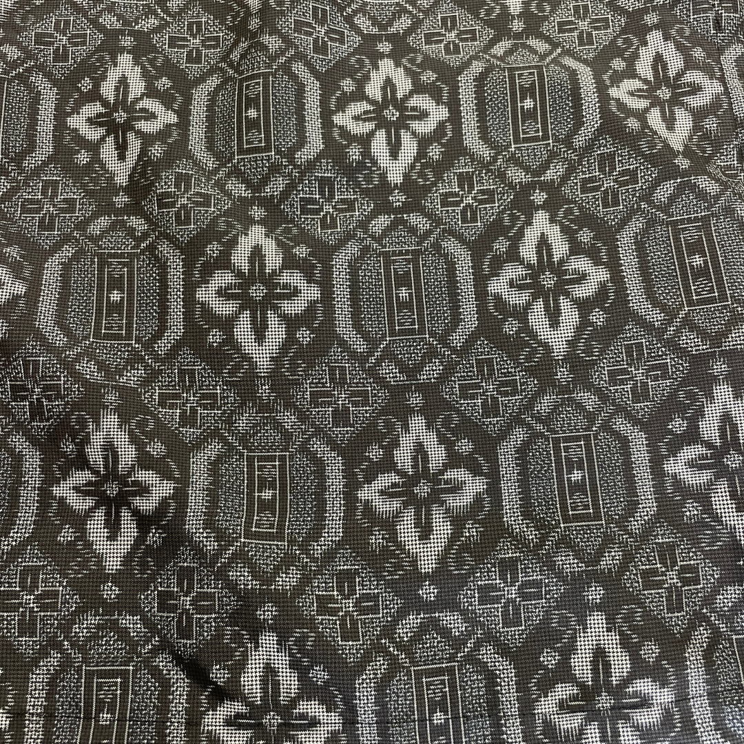 大島紬を使用した灰色のワンピース K190