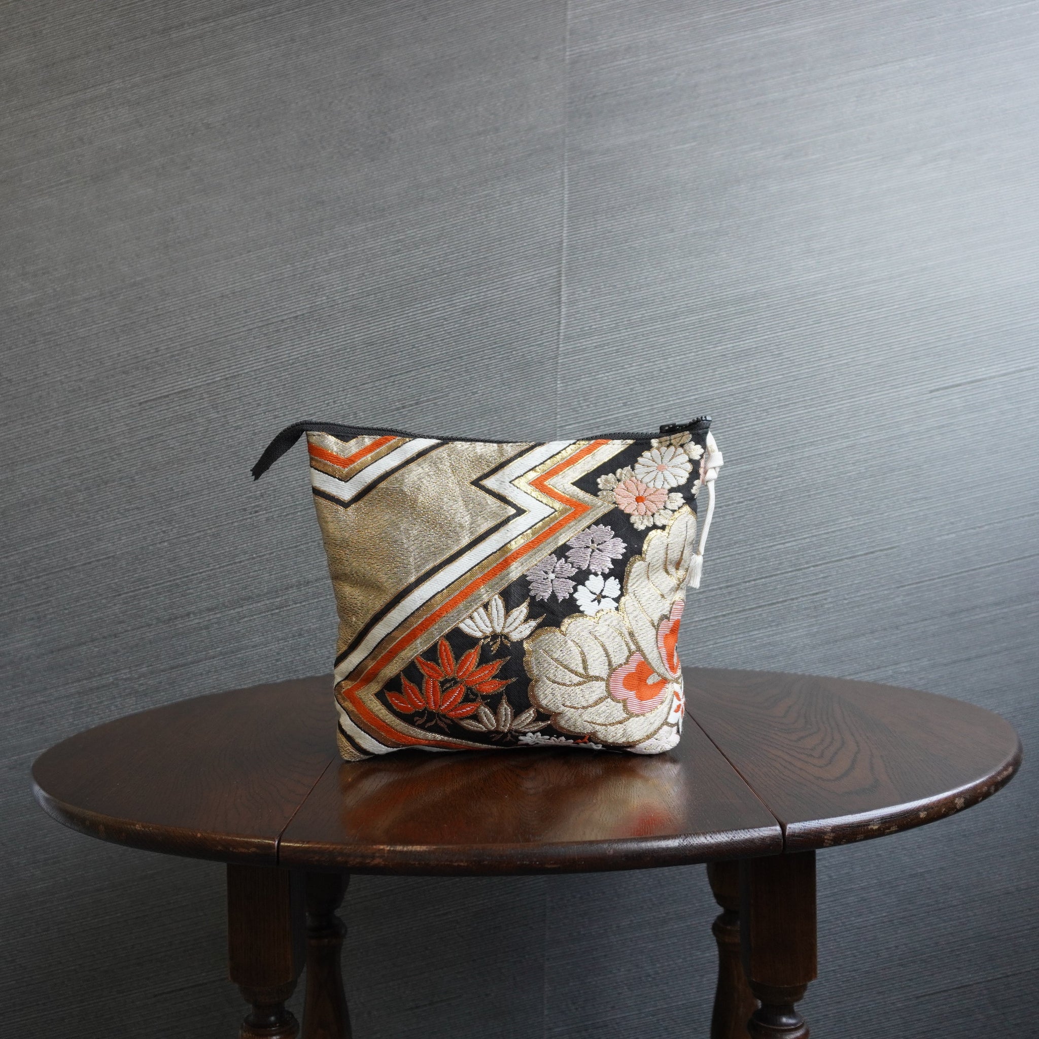 着物帯を使用したポーチ　K156