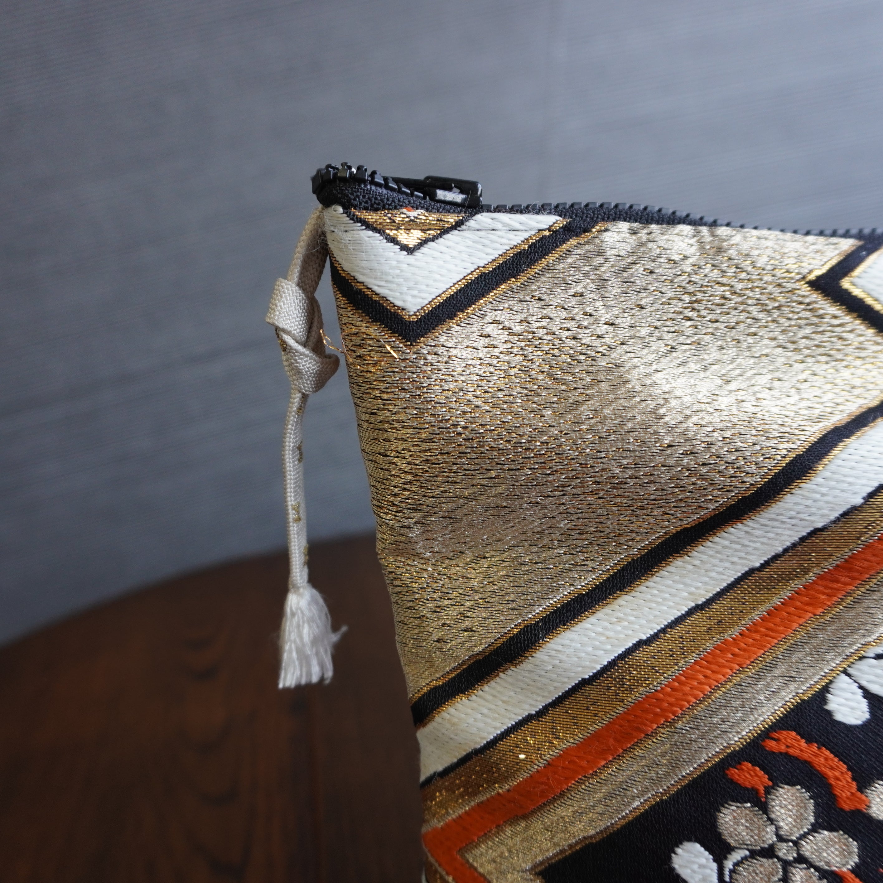 着物帯を使用したポーチ　K156