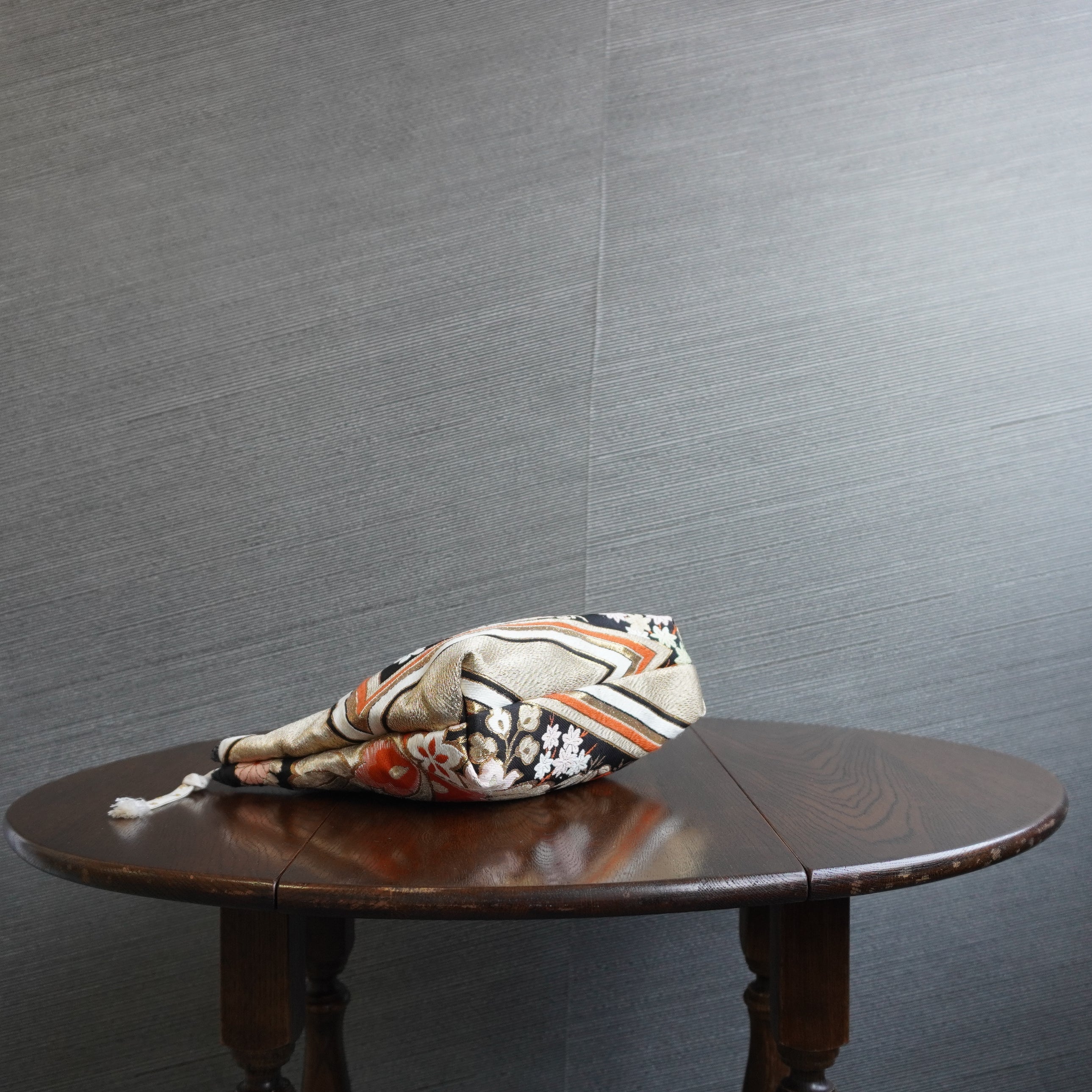 着物帯を使用したポーチ　K156