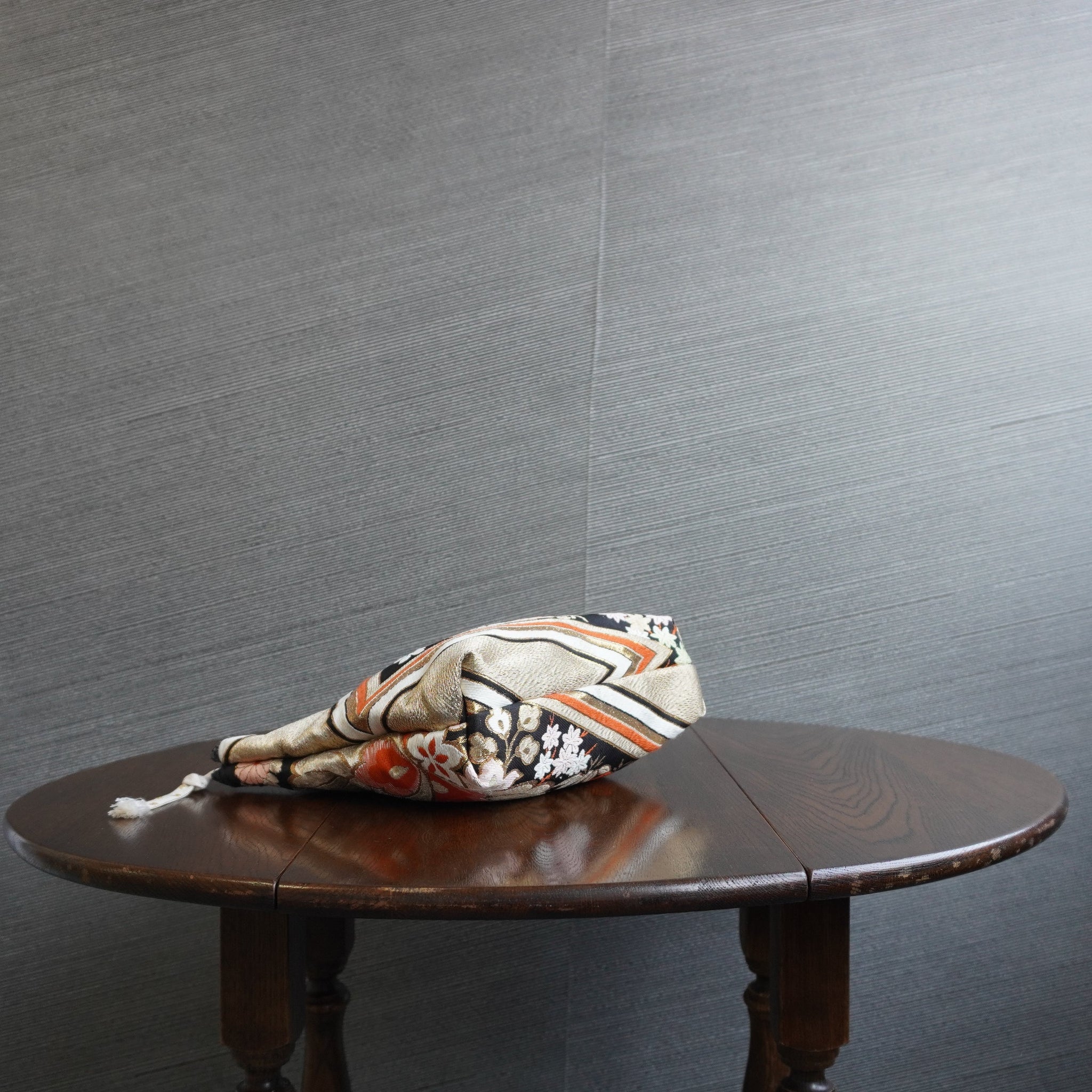 着物帯を使用したポーチ　K156