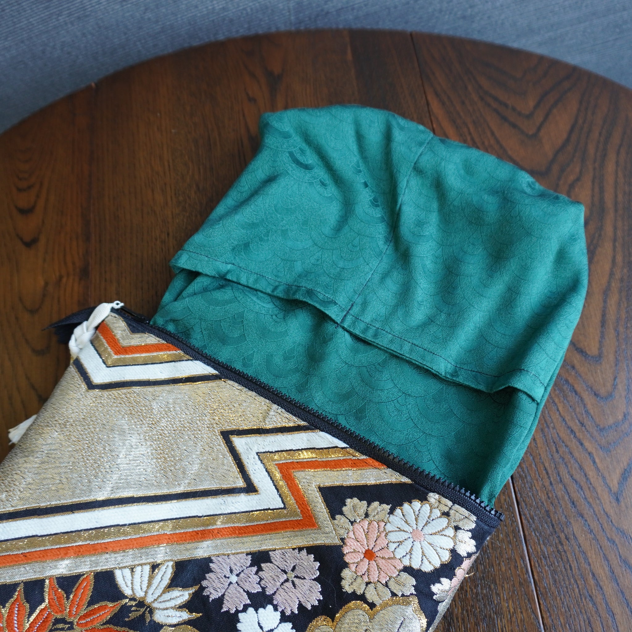 着物帯を使用したポーチ　K156