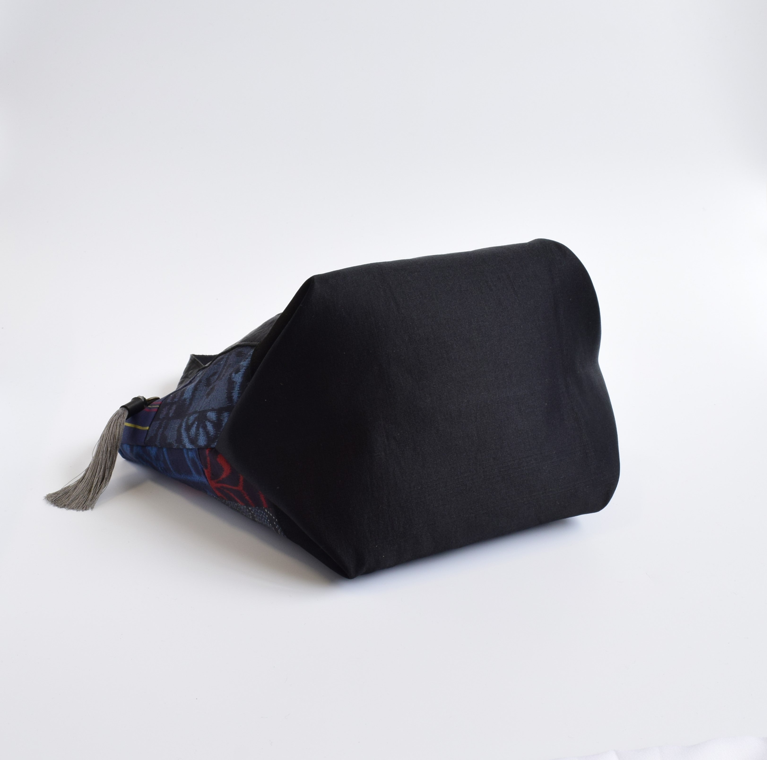 パッチワーク仕様のミニトートバッグ K181