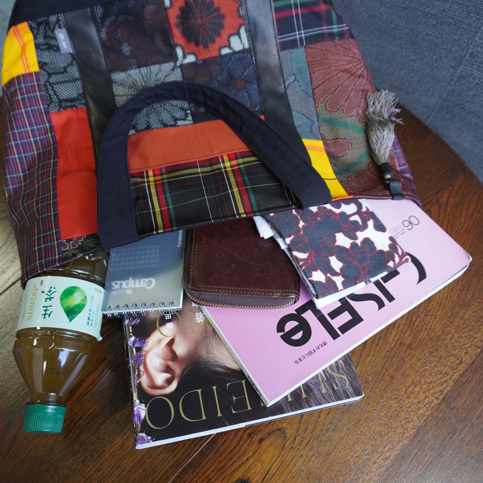 パッチワーク仕様のトートバッグ K157