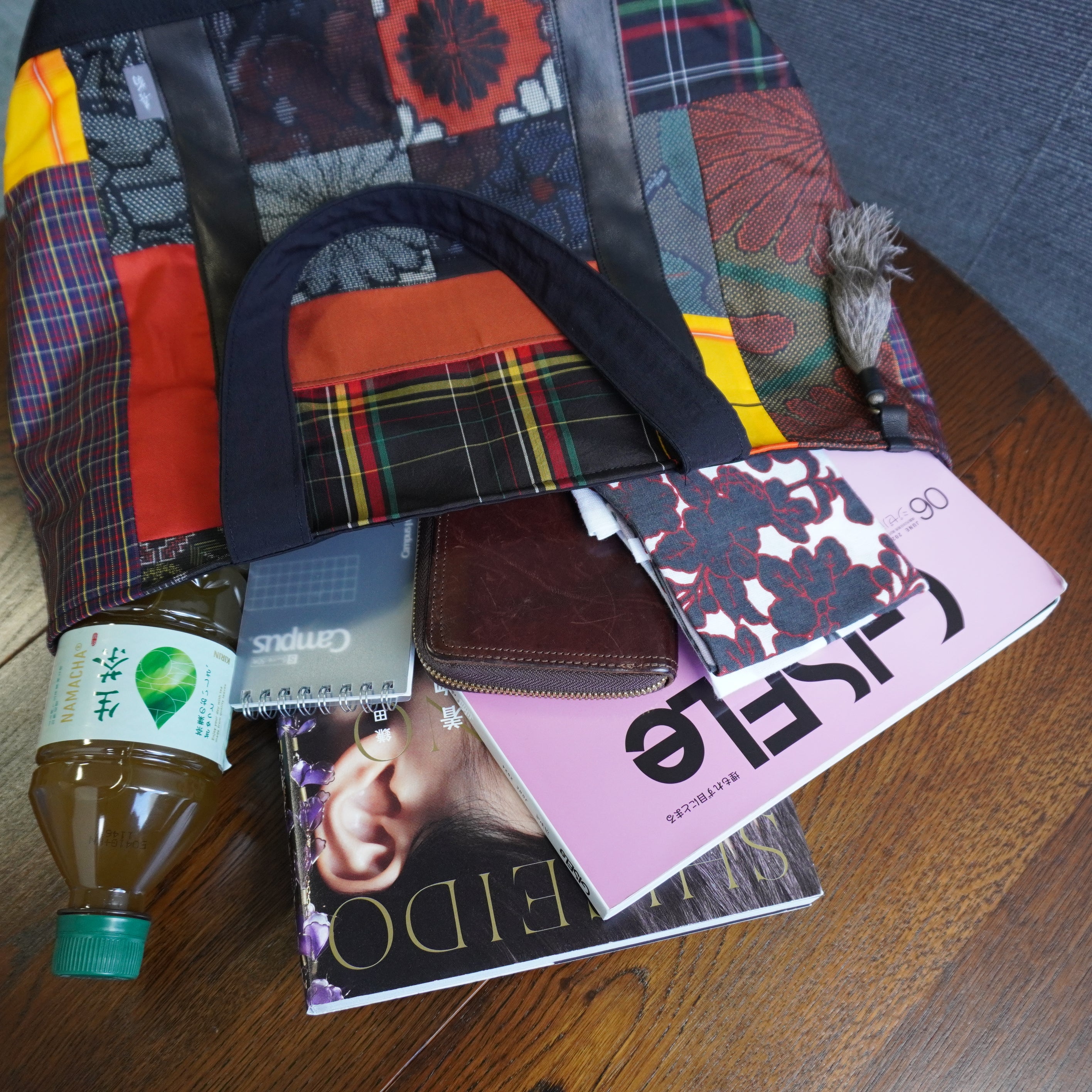 パッチワーク仕様のトートバッグ K157