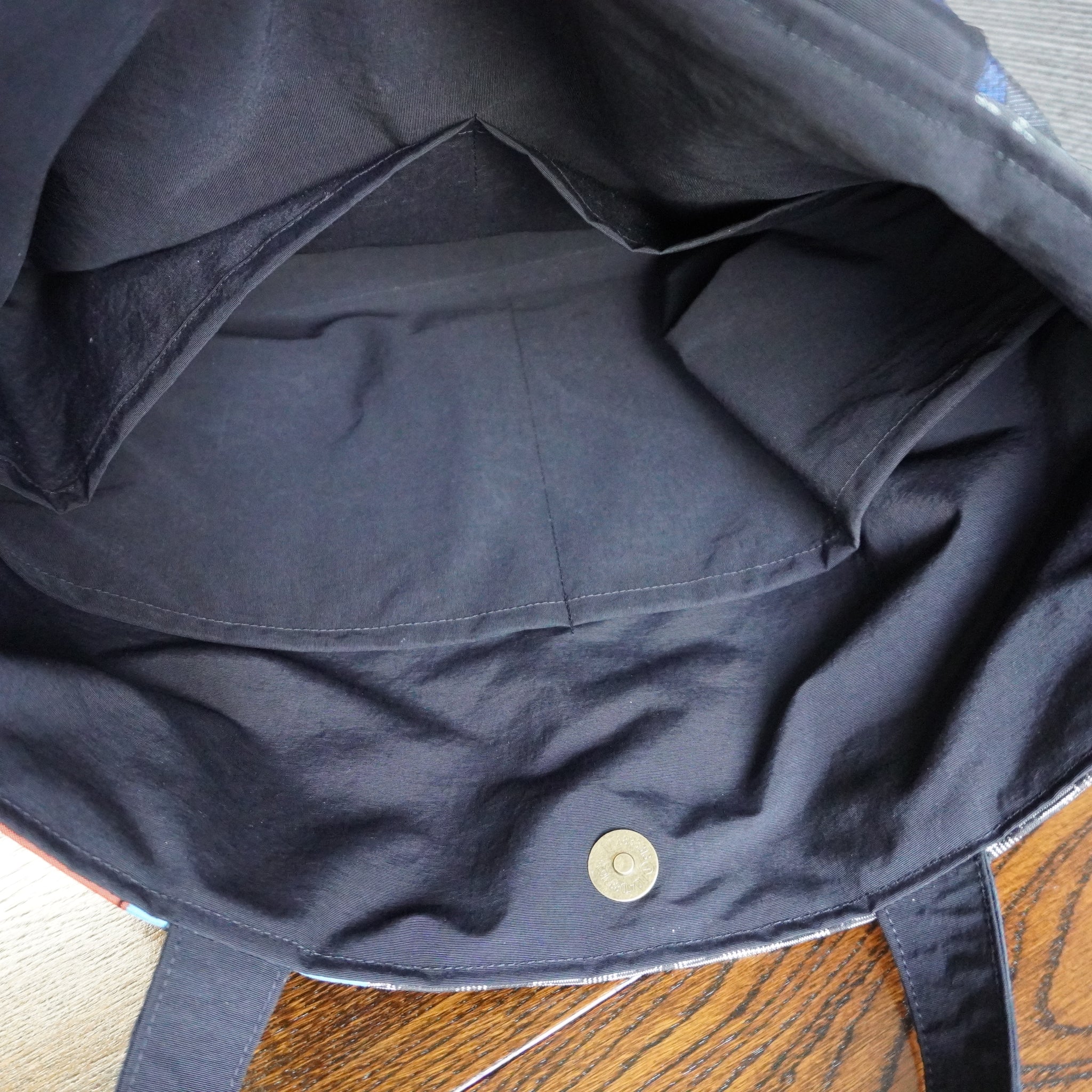 パッチワーク仕様のトートバッグ K163