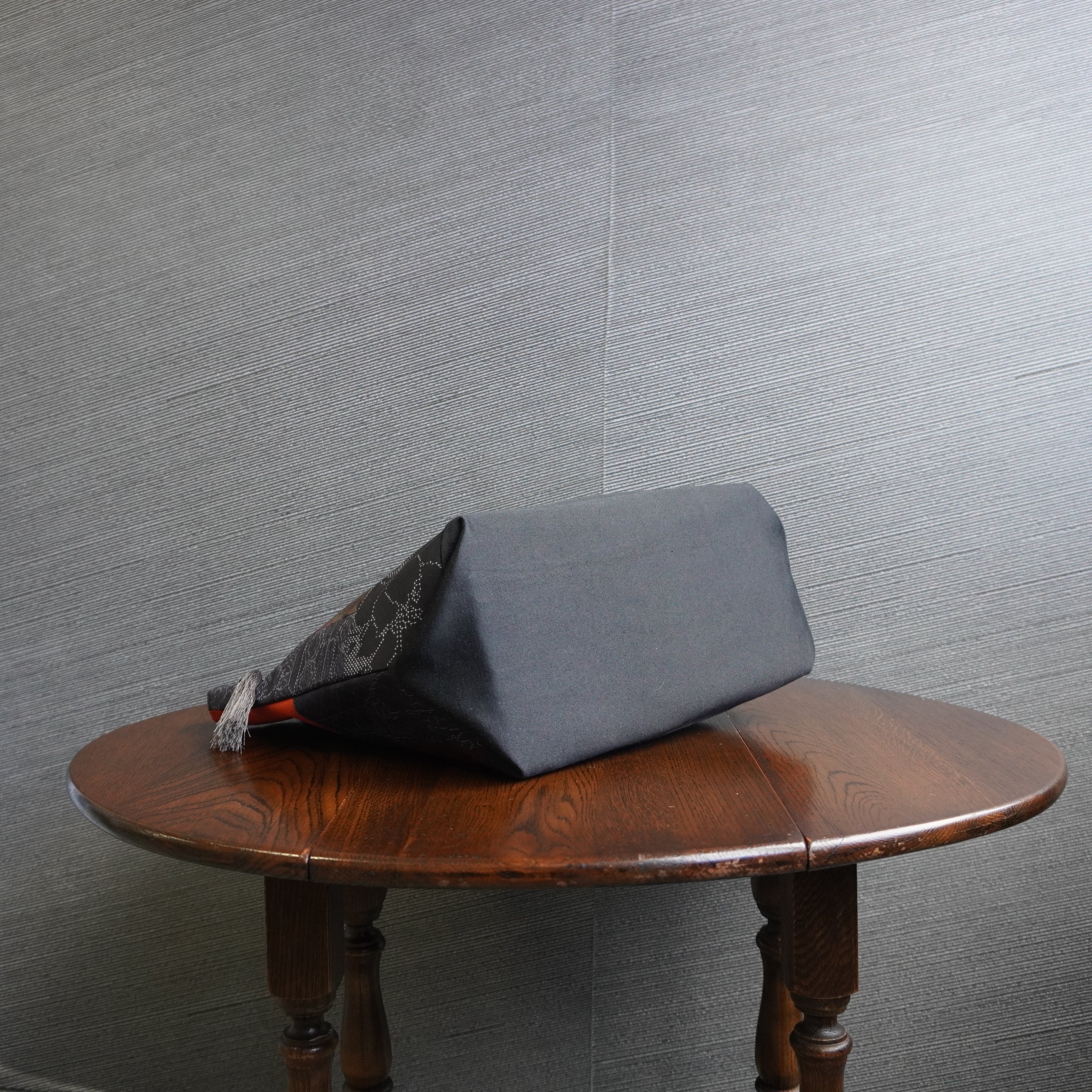 パッチワーク仕様のトートバッグ K177