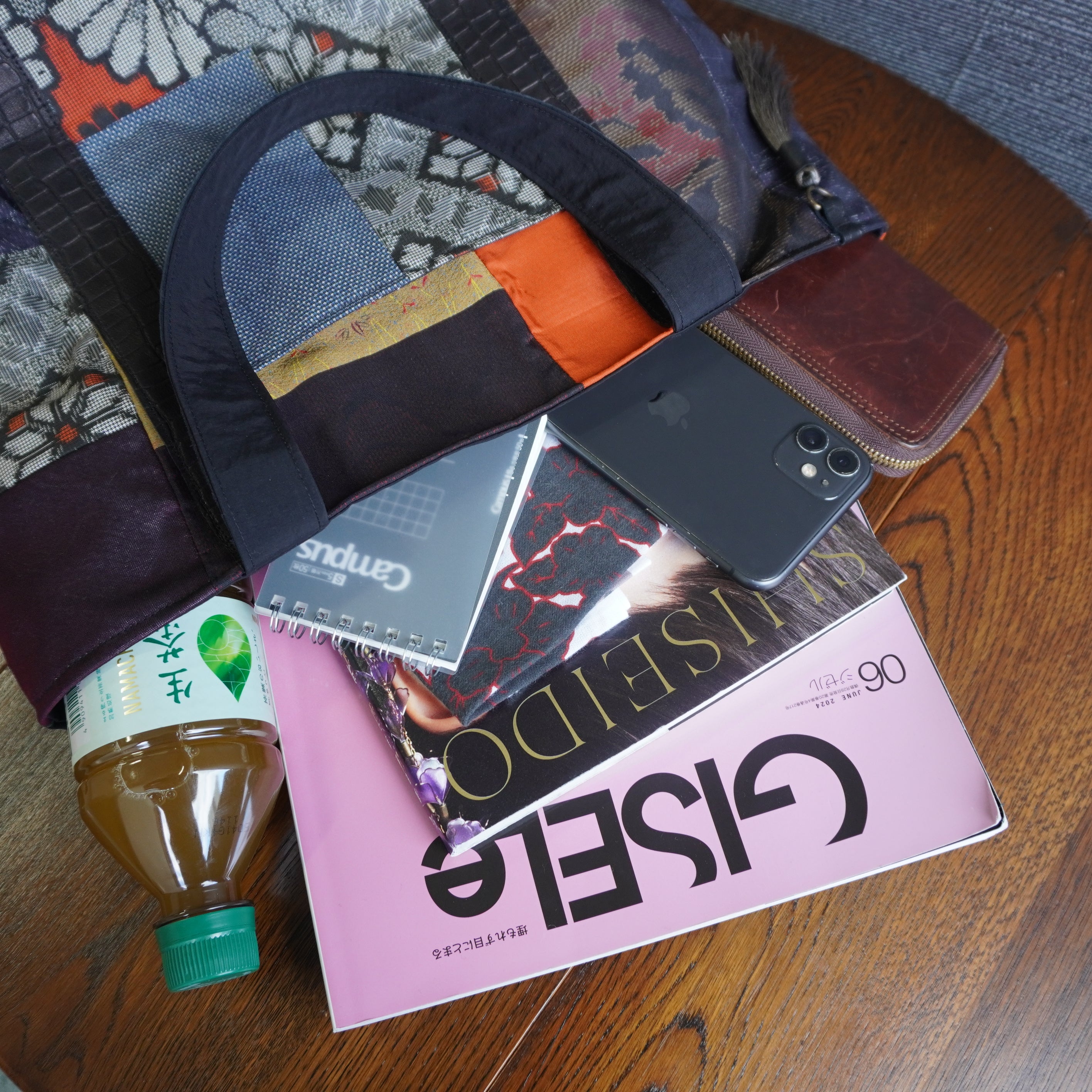 パッチワーク仕様のトートバッグ K177