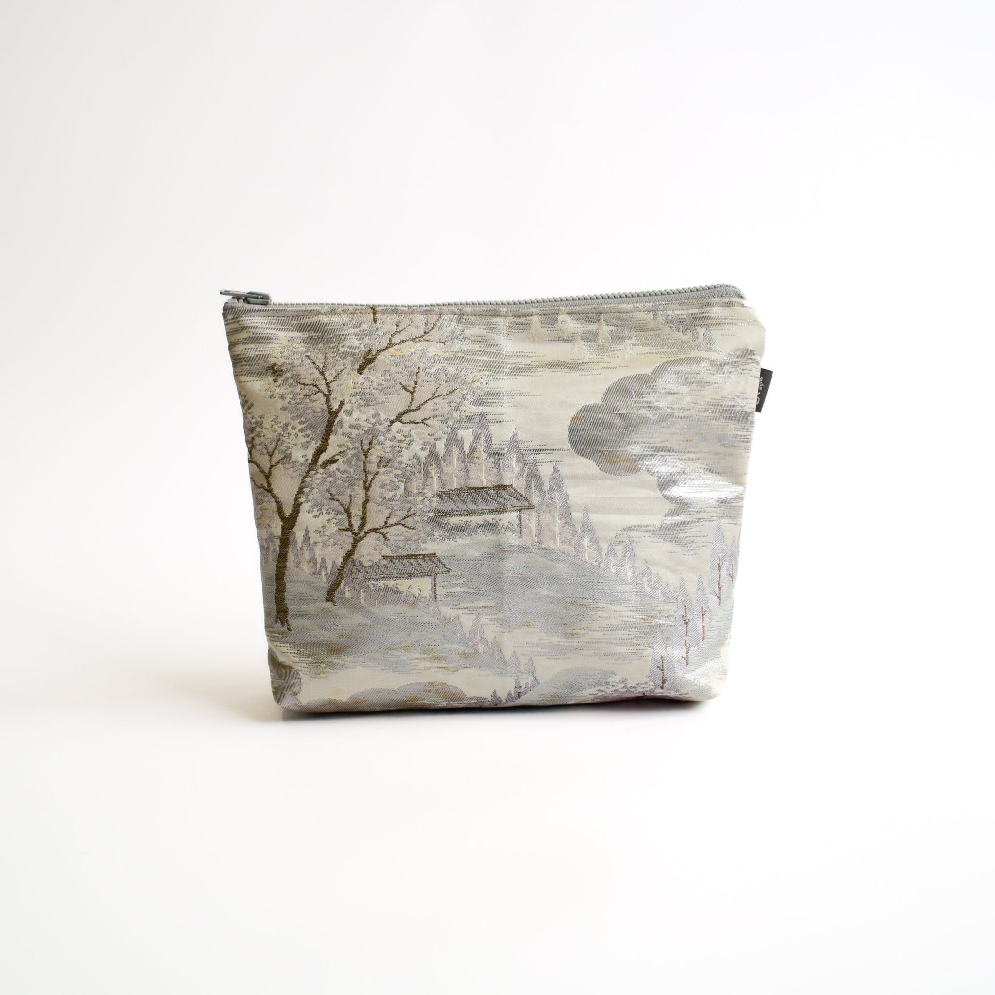 Pouch using kimono obi K228