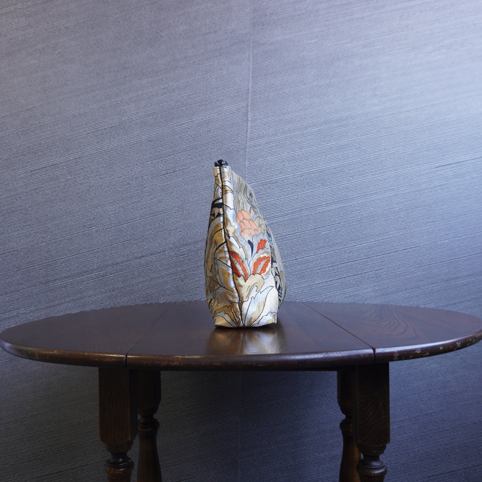 着物帯を使用したポーチ　K227