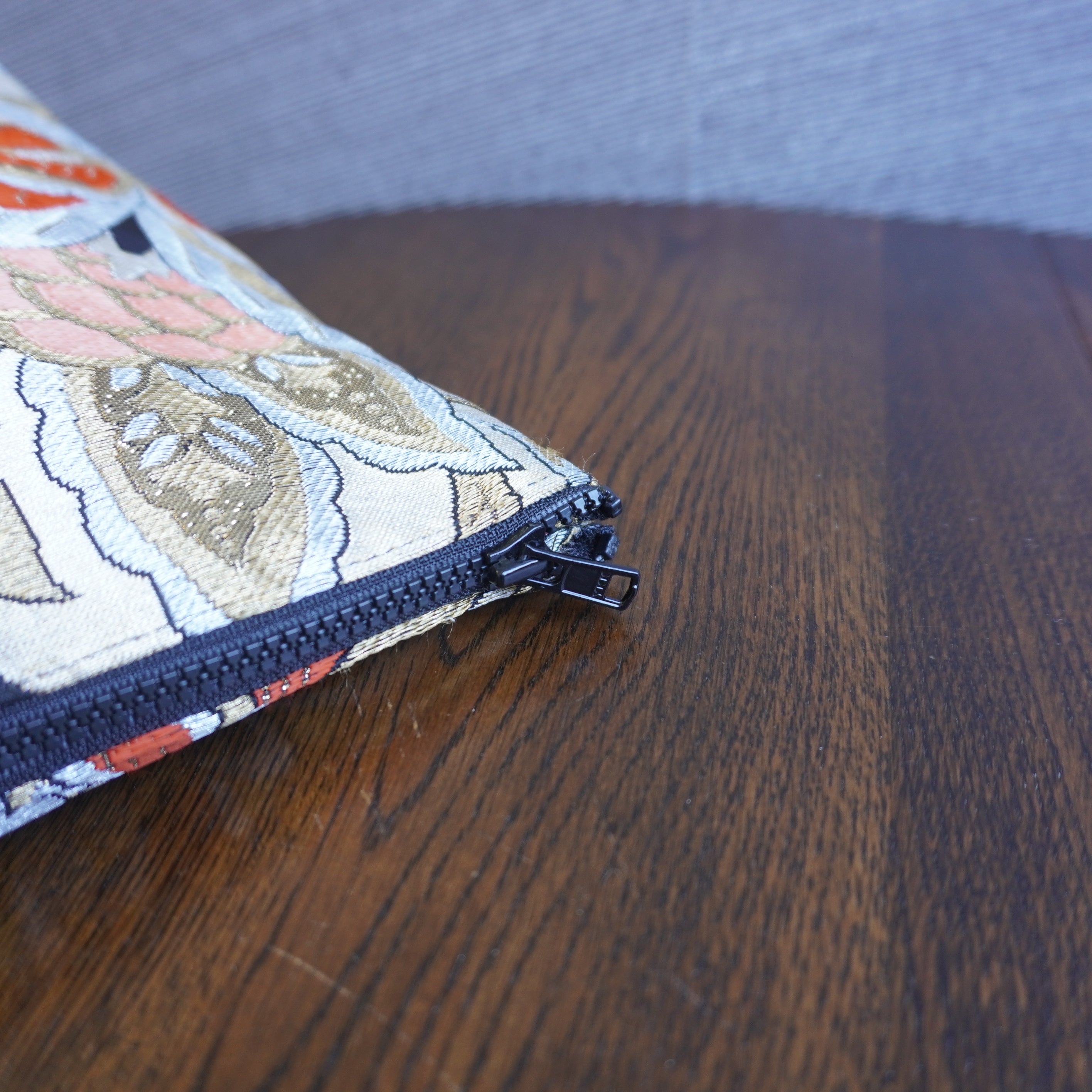 着物帯を使用したポーチ　K227