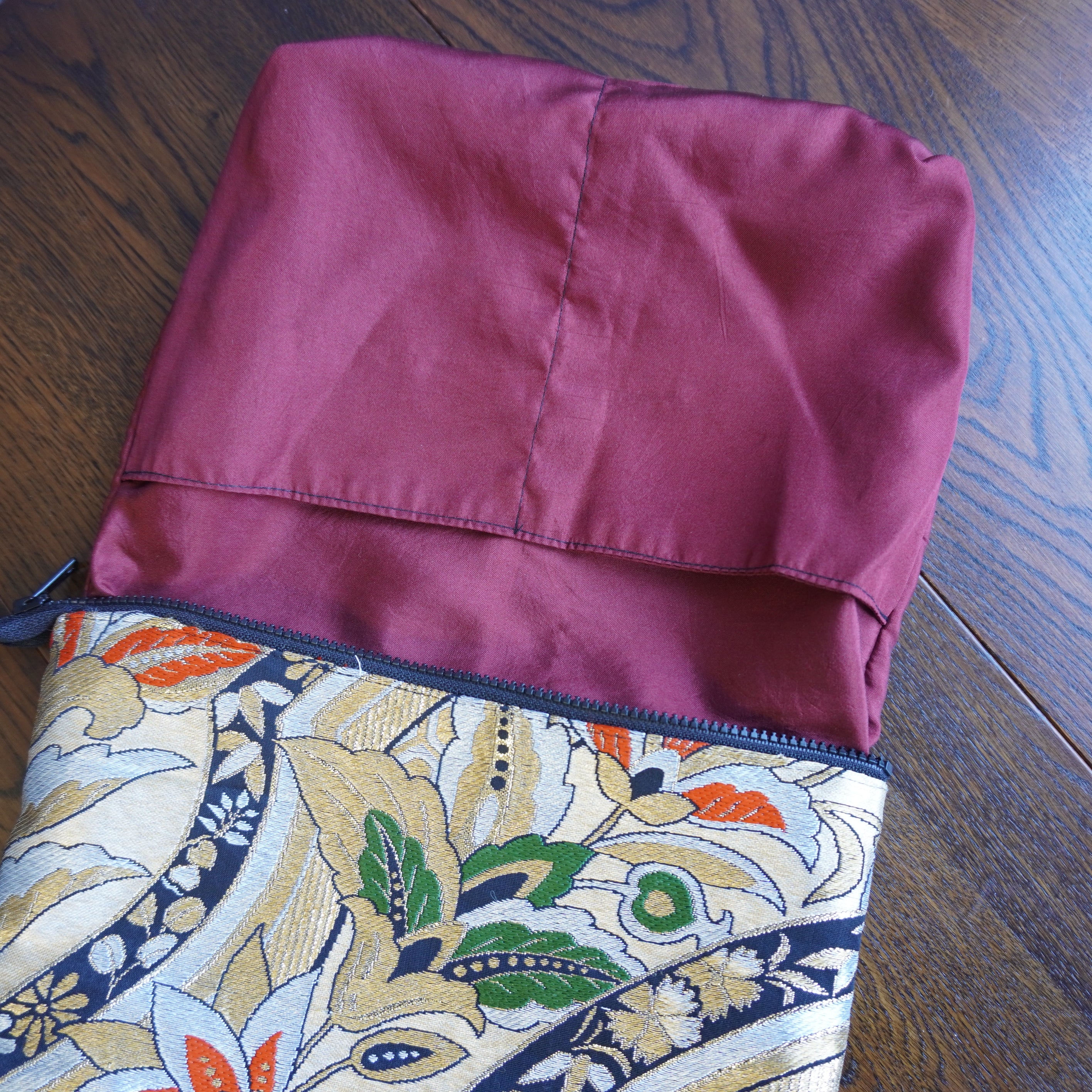 着物帯を使用したポーチ　K227