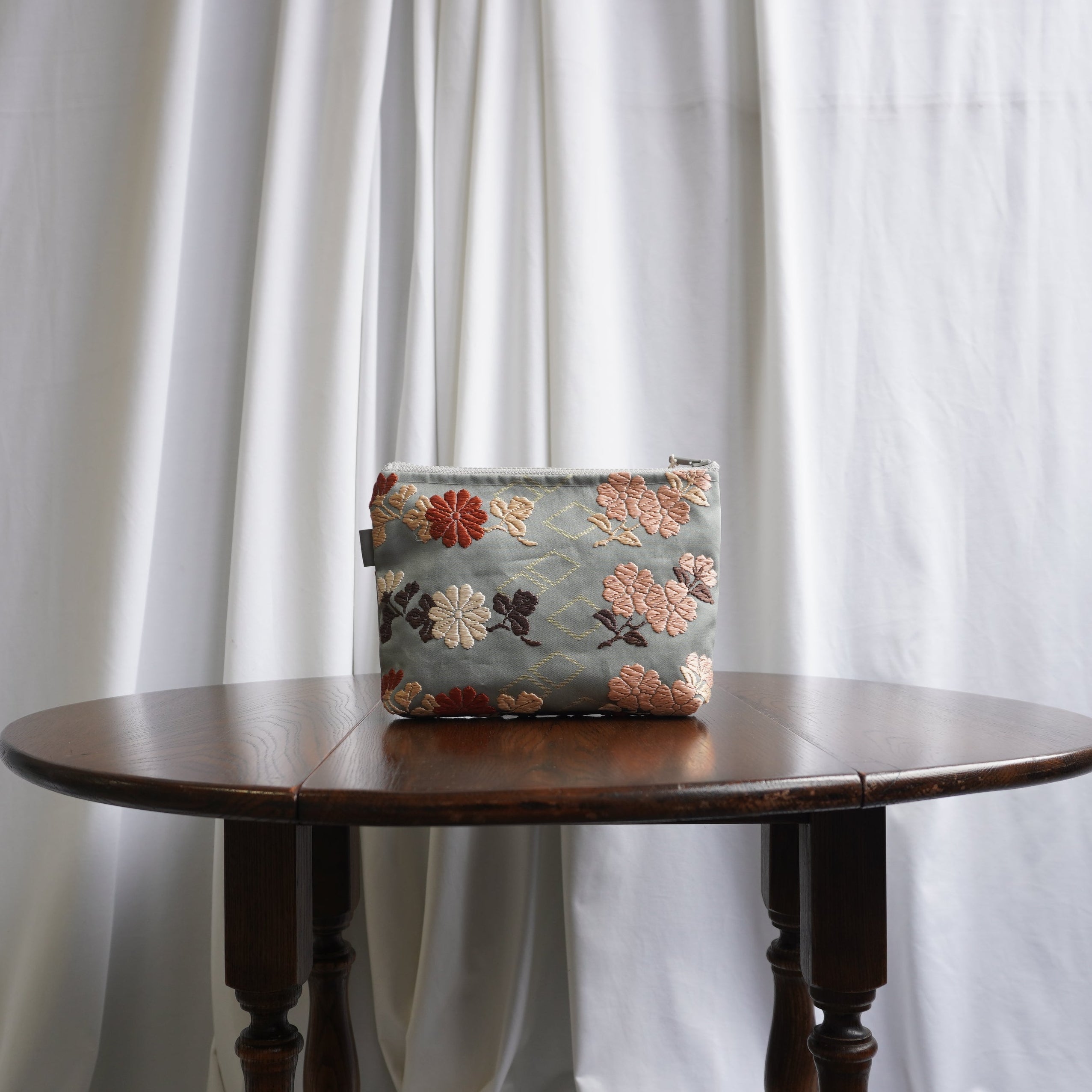 着物帯を使用したポーチ　K243