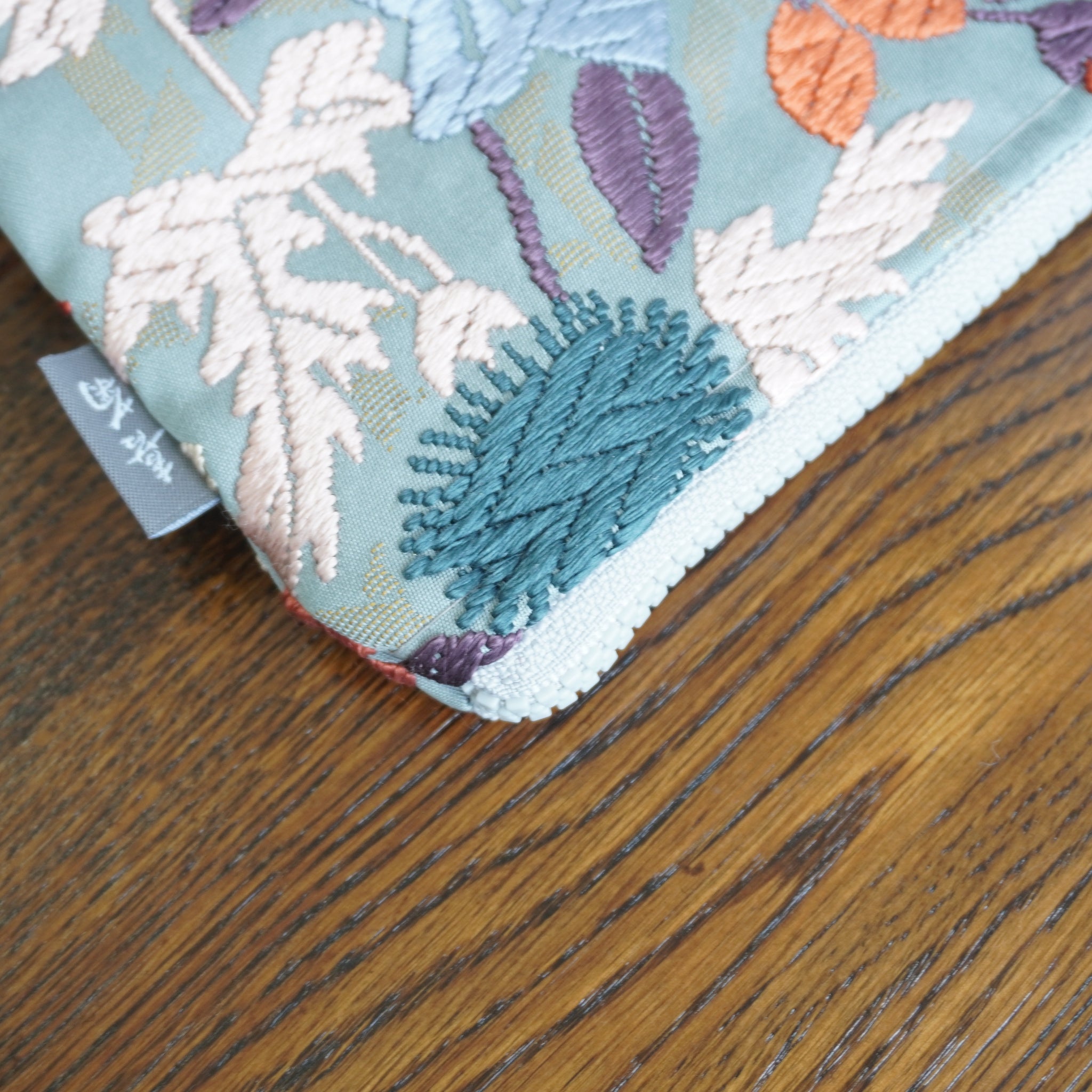 着物帯を使用したポーチ　K243