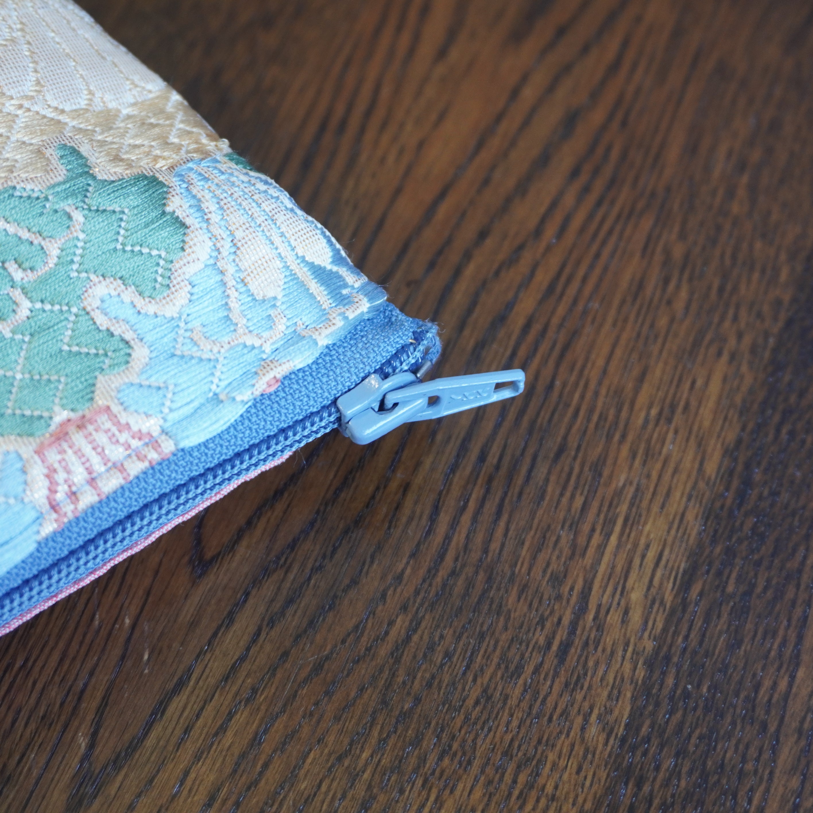 着物帯を使用したポーチ　K228