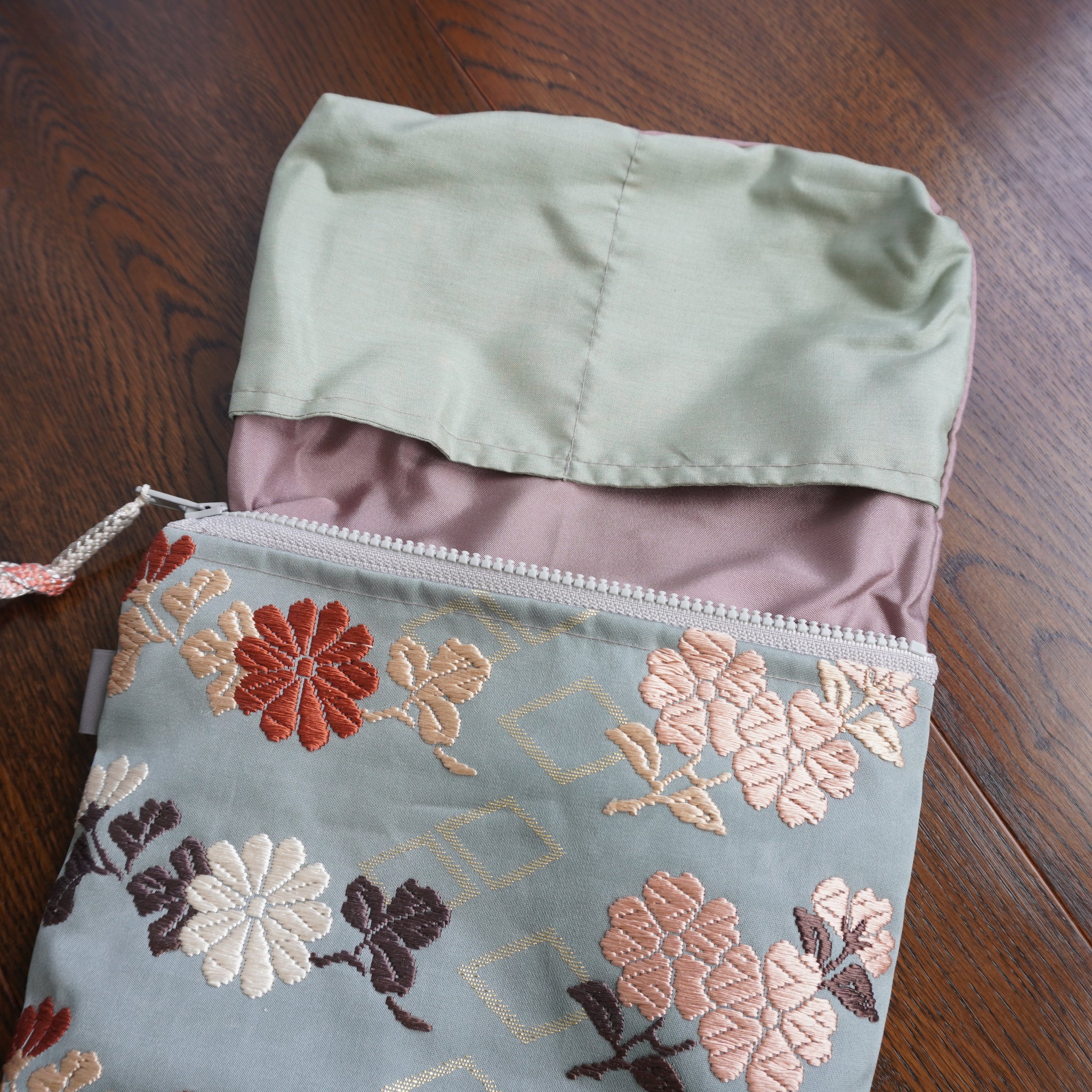 着物帯を使用したポーチ　K243