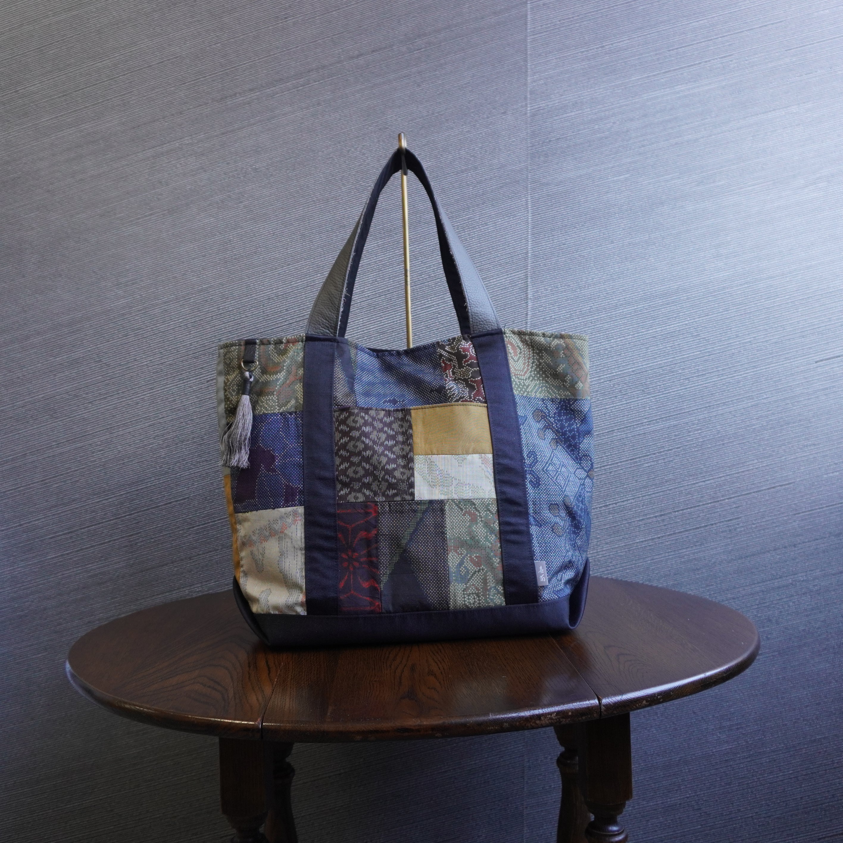 パッチワーク仕様のトートバッグ K179