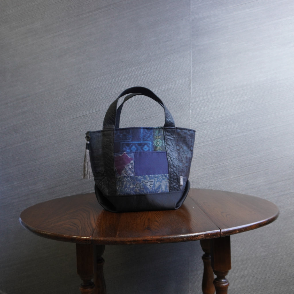 上質な着物リメイク　アップサイクルバッグ　レザーバッグ　K180