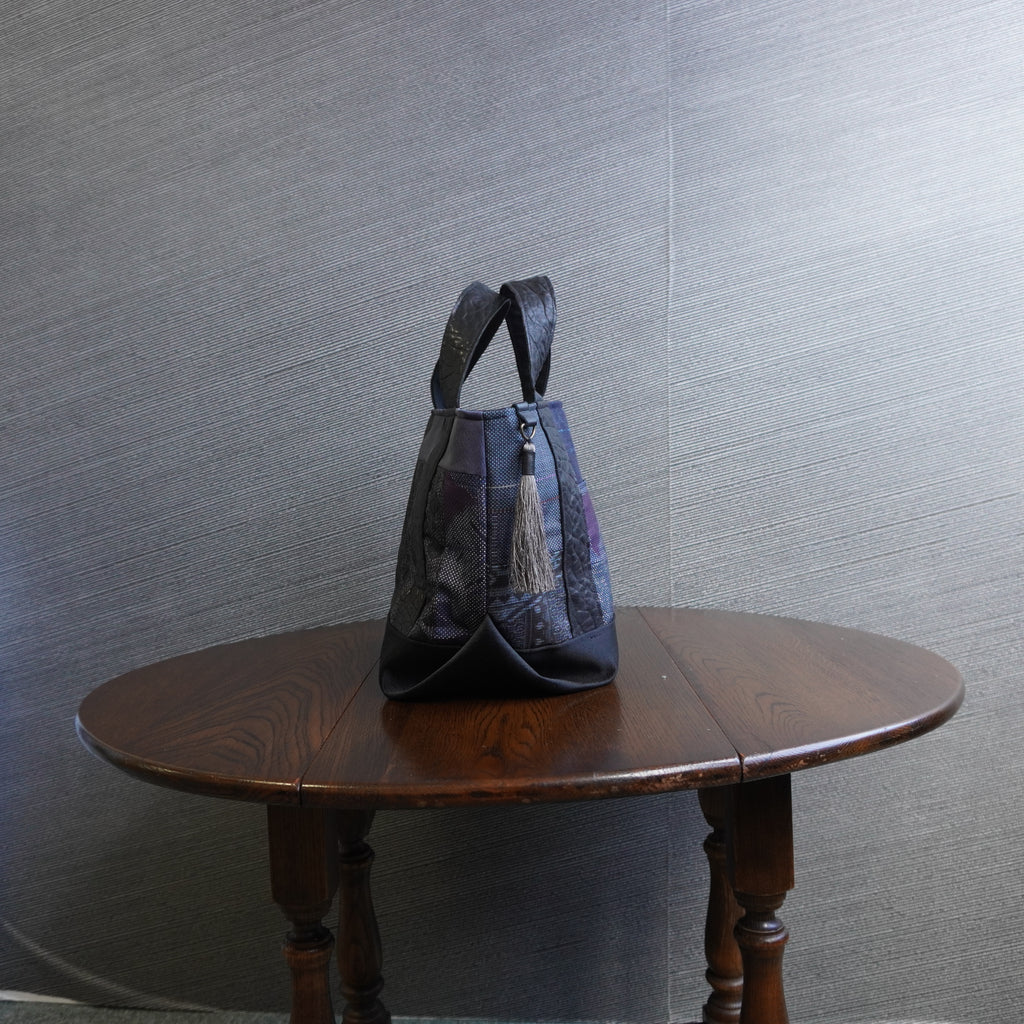 上質な着物リメイク　アップサイクルバッグ　レザーバッグ　K180