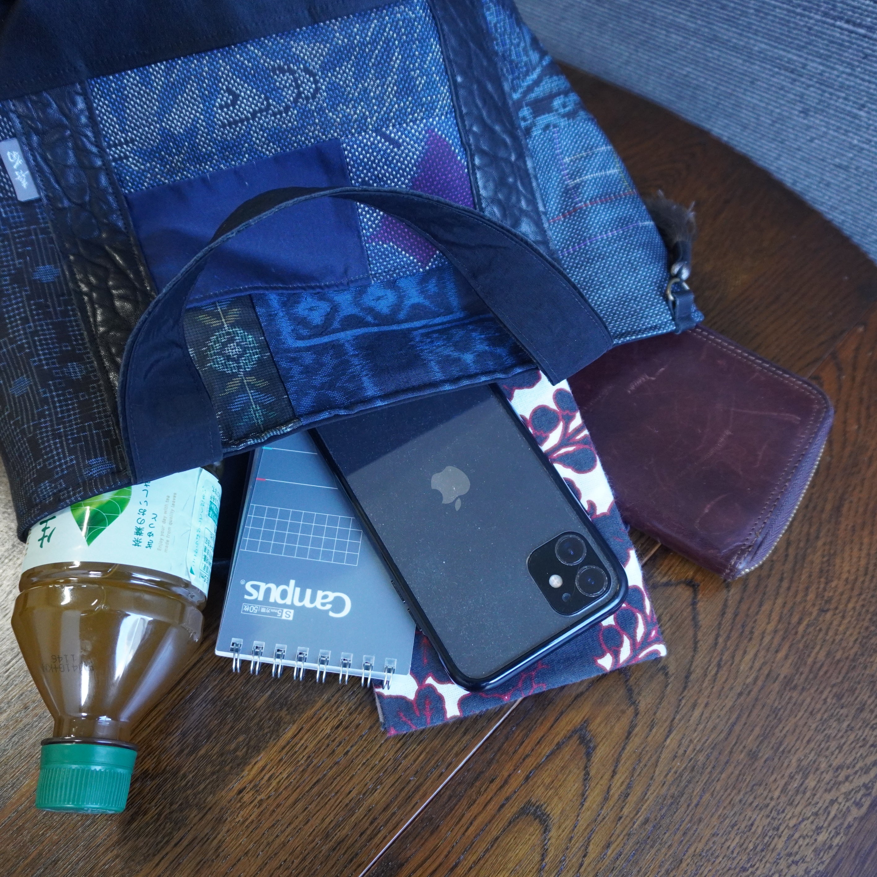 上質な着物リメイク　アップサイクルバッグ　レザーバッグ　K180