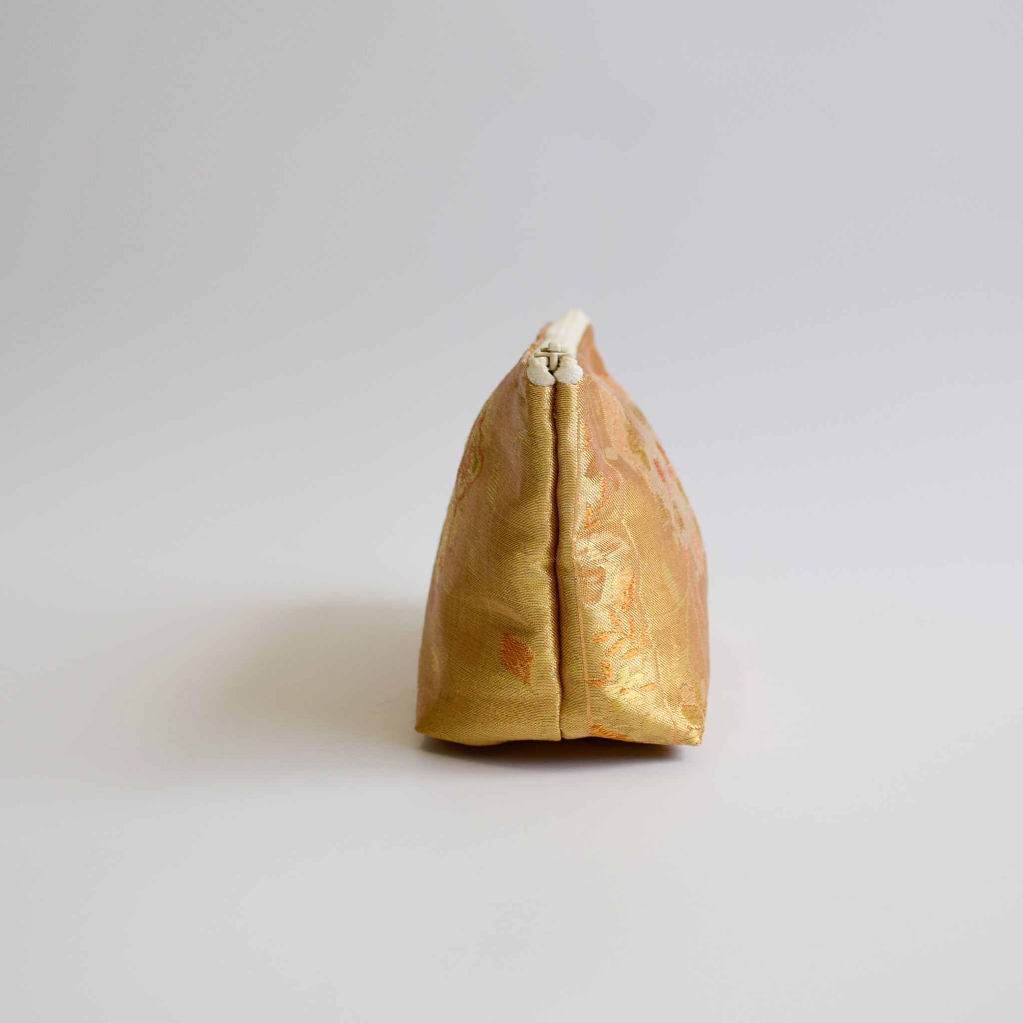 Pouch using kimono obi K228