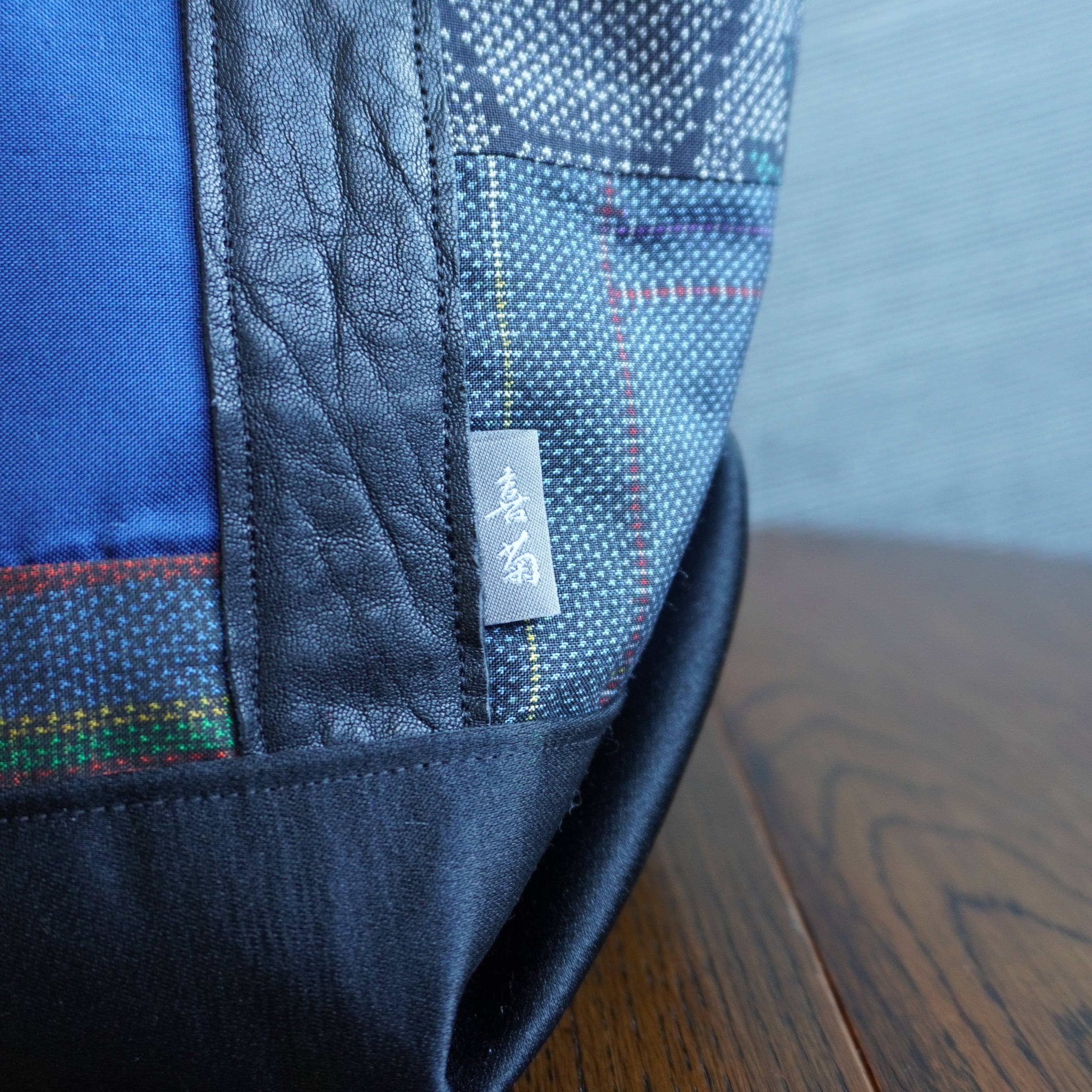 パッチワーク仕様のミニトートバッグ K181