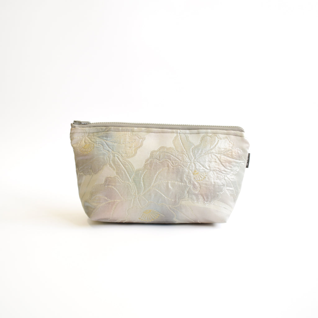 Pouch using kimono obi K228