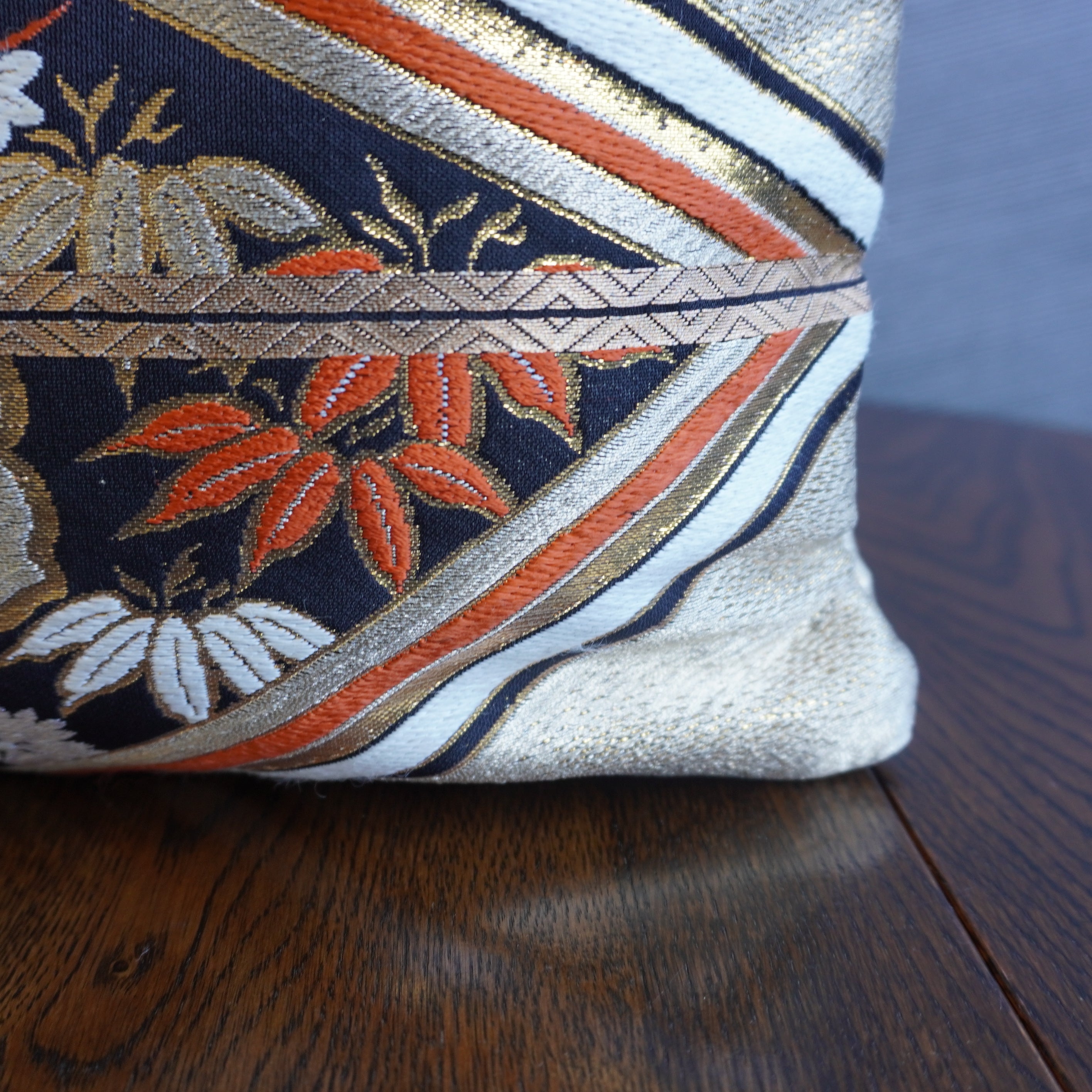 着物帯を使用したショルダーポーチ　K059