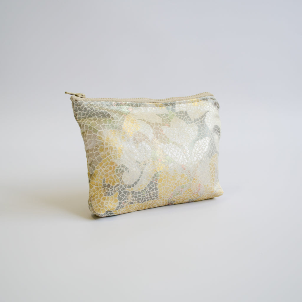Pouch using kimono obi K228