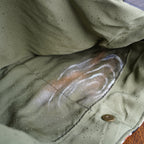 黒地に菊模様のレザートートバッグ　K002