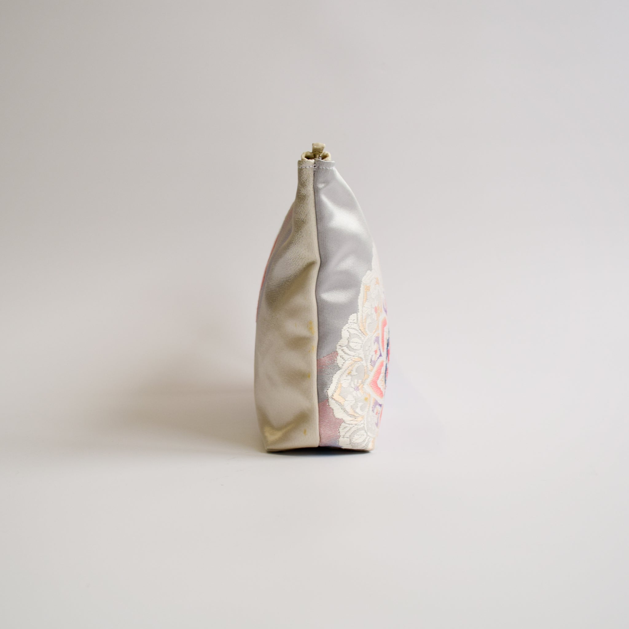 Pouch using kimono obi K228