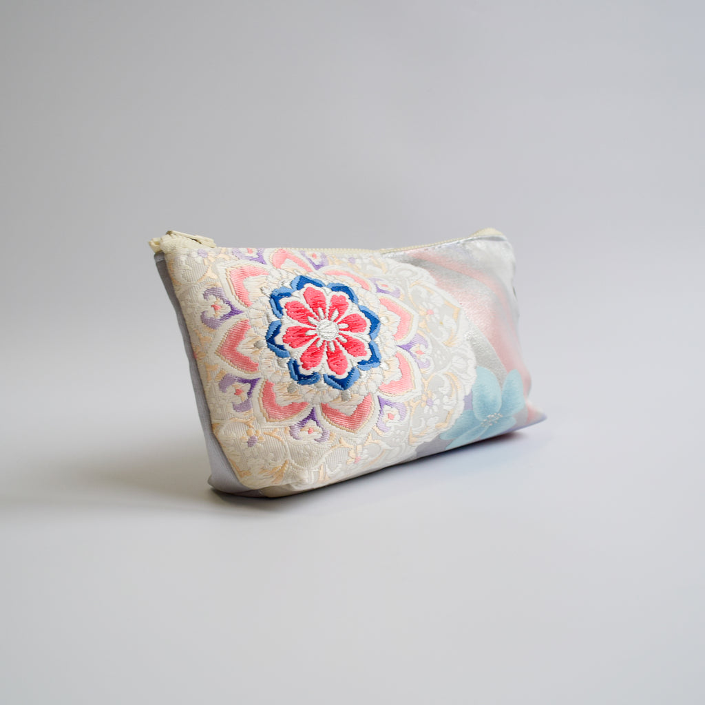 Pouch using kimono obi K228