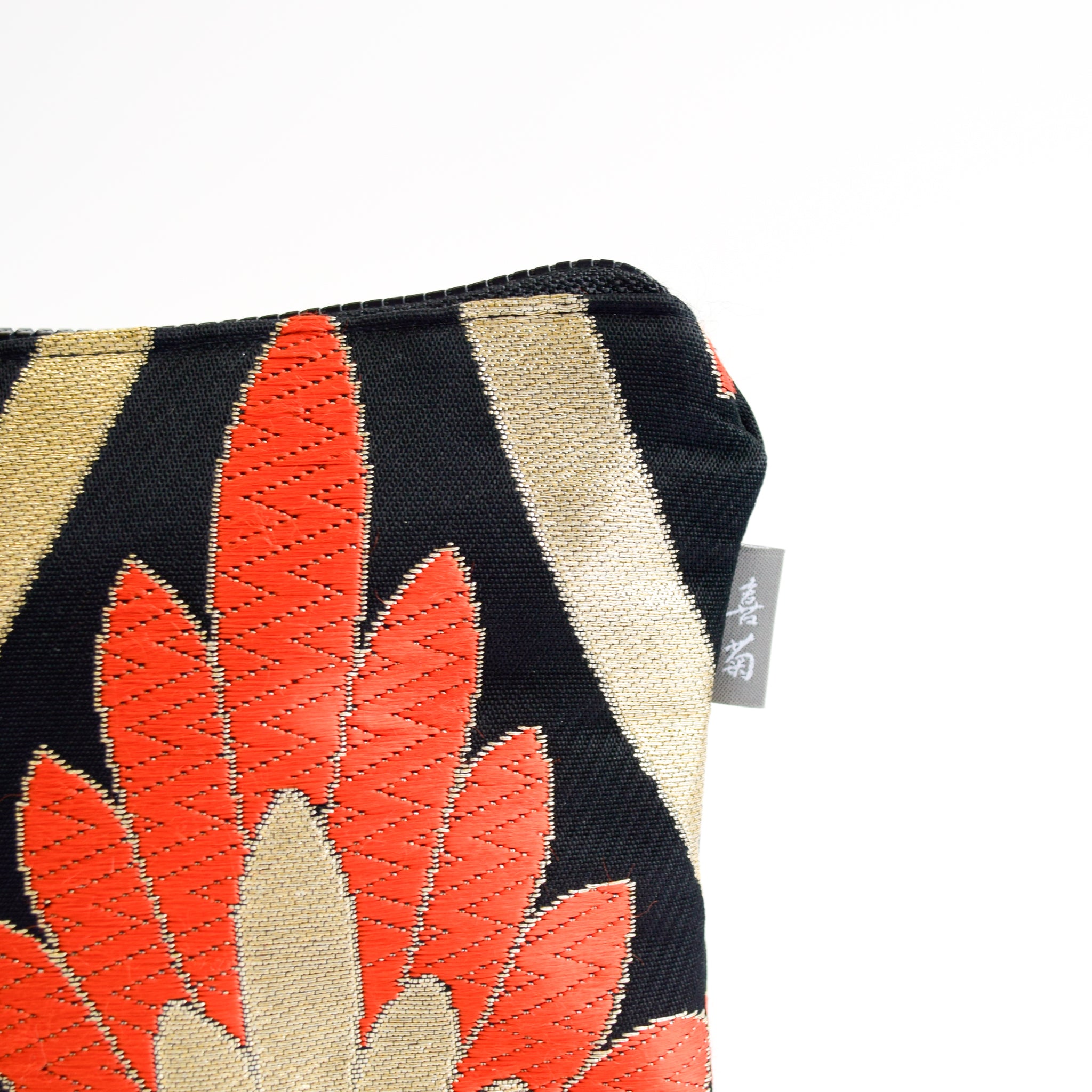 Pouch using kimono obi K228
