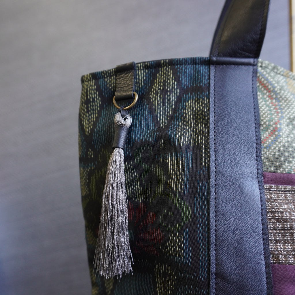 パッチワーク仕様のトートバッグ K187