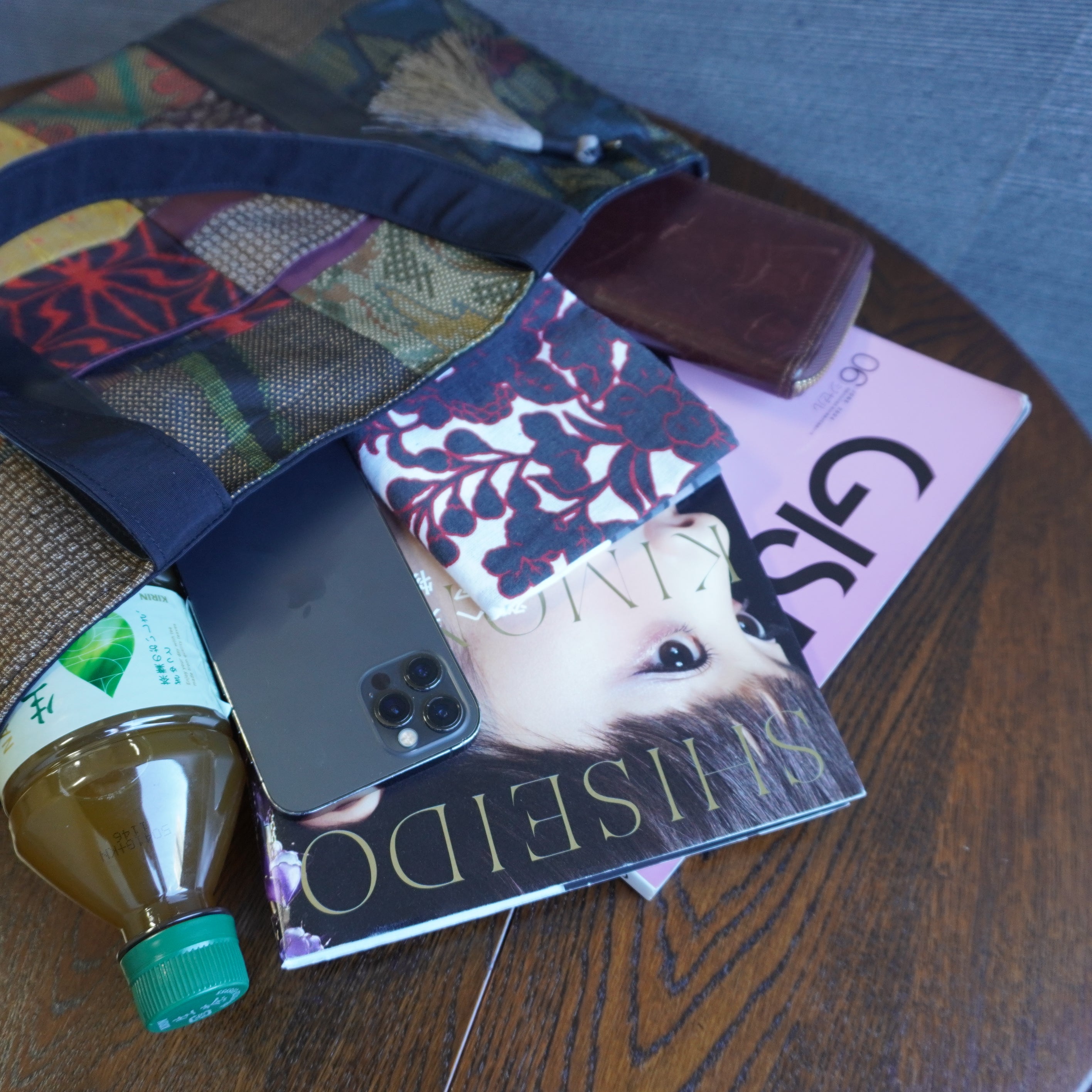 パッチワーク仕様のトートバッグ K187