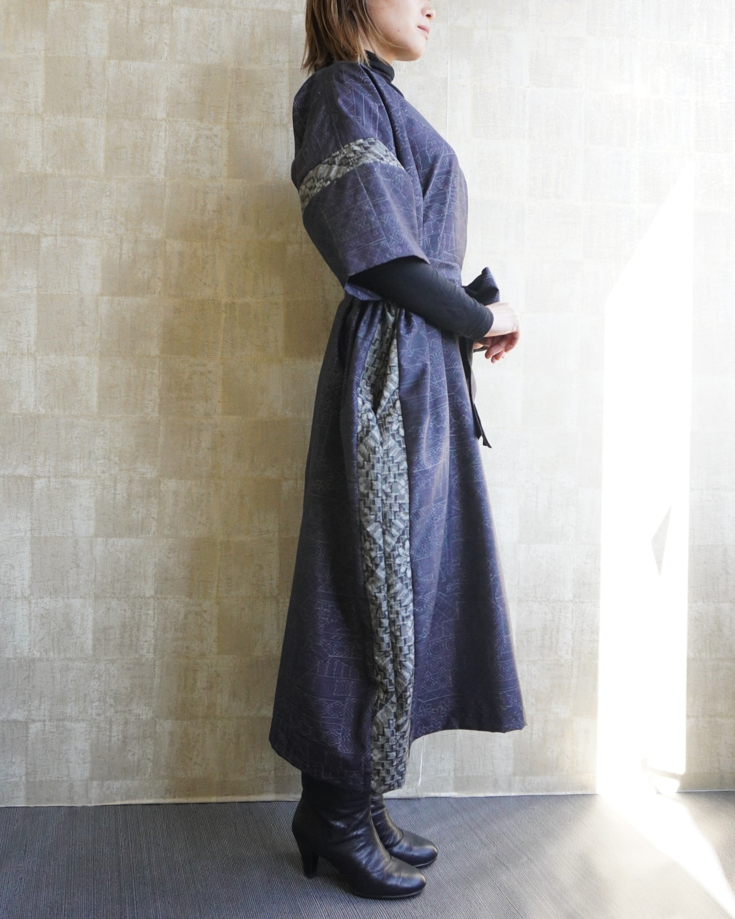 大島紬を使用した群青色のワンピース K188