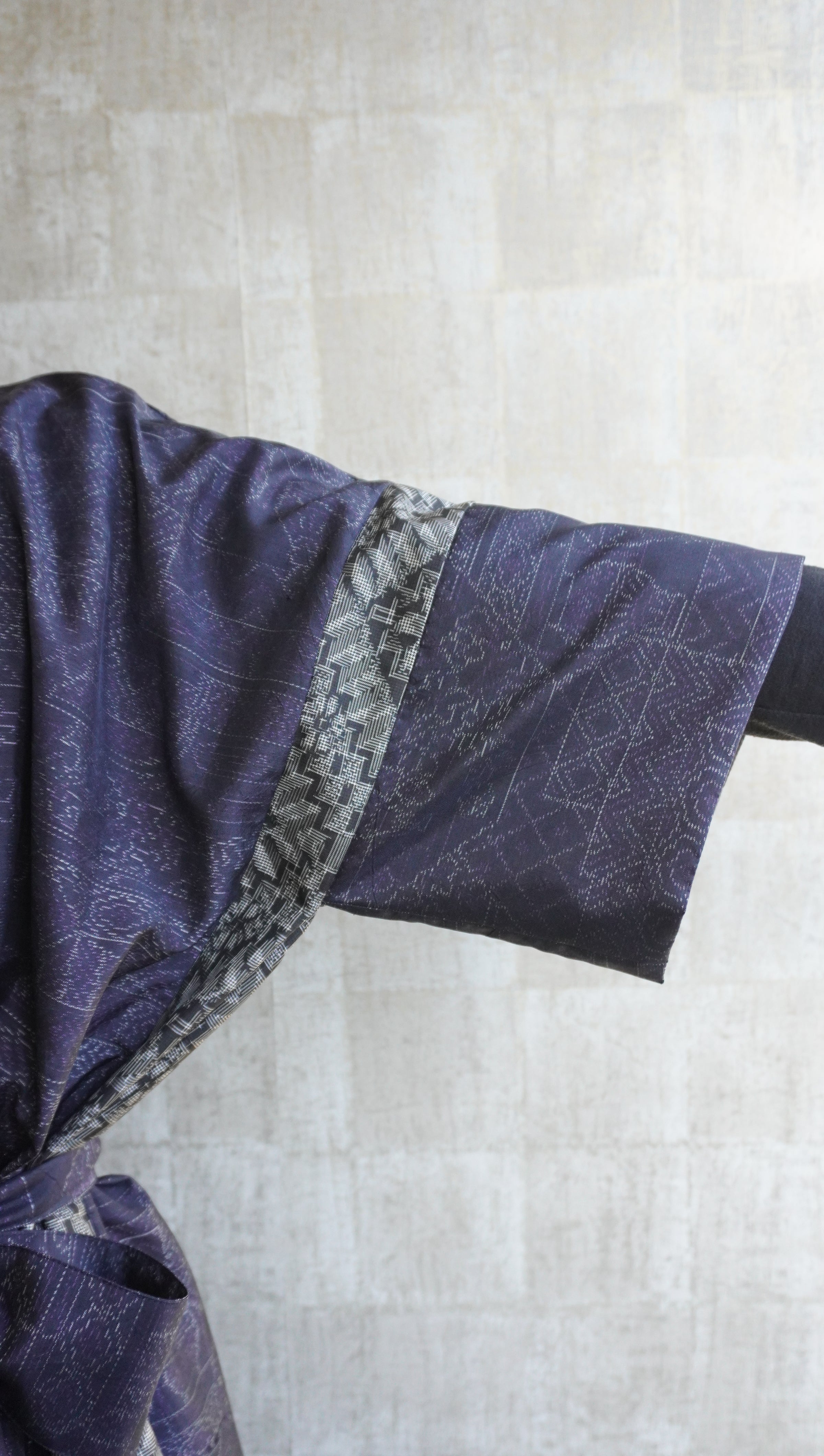 大島紬を使用した群青色のワンピース K188