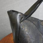 豪華な帯と紗の着物使用　レザートートバッグ　アップサイクルバッグ　K079