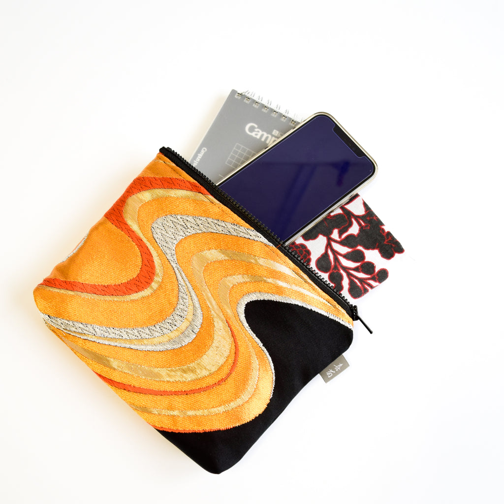 Pouch using kimono obi K228
