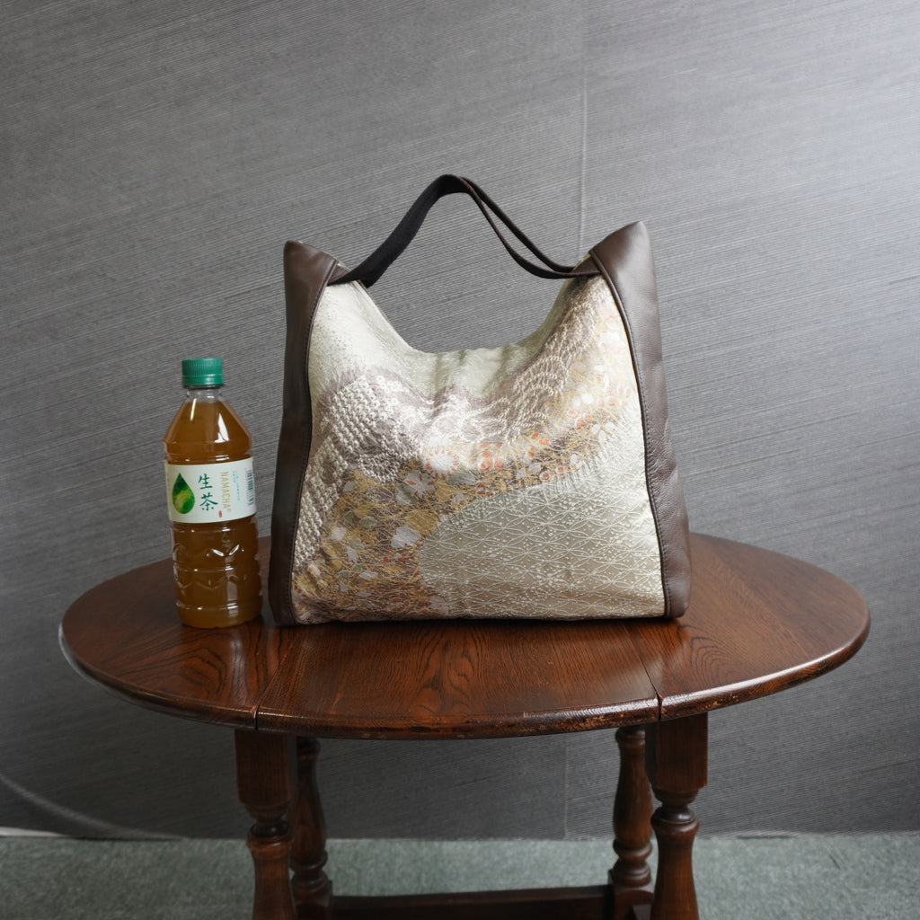 上質な着物リメイク　アップサイクルバッグ　レザーバッグ　R280