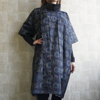 大島紬を使用した紺色のワンピース K191