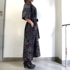 大島紬を使用した黒色のワンピース K200