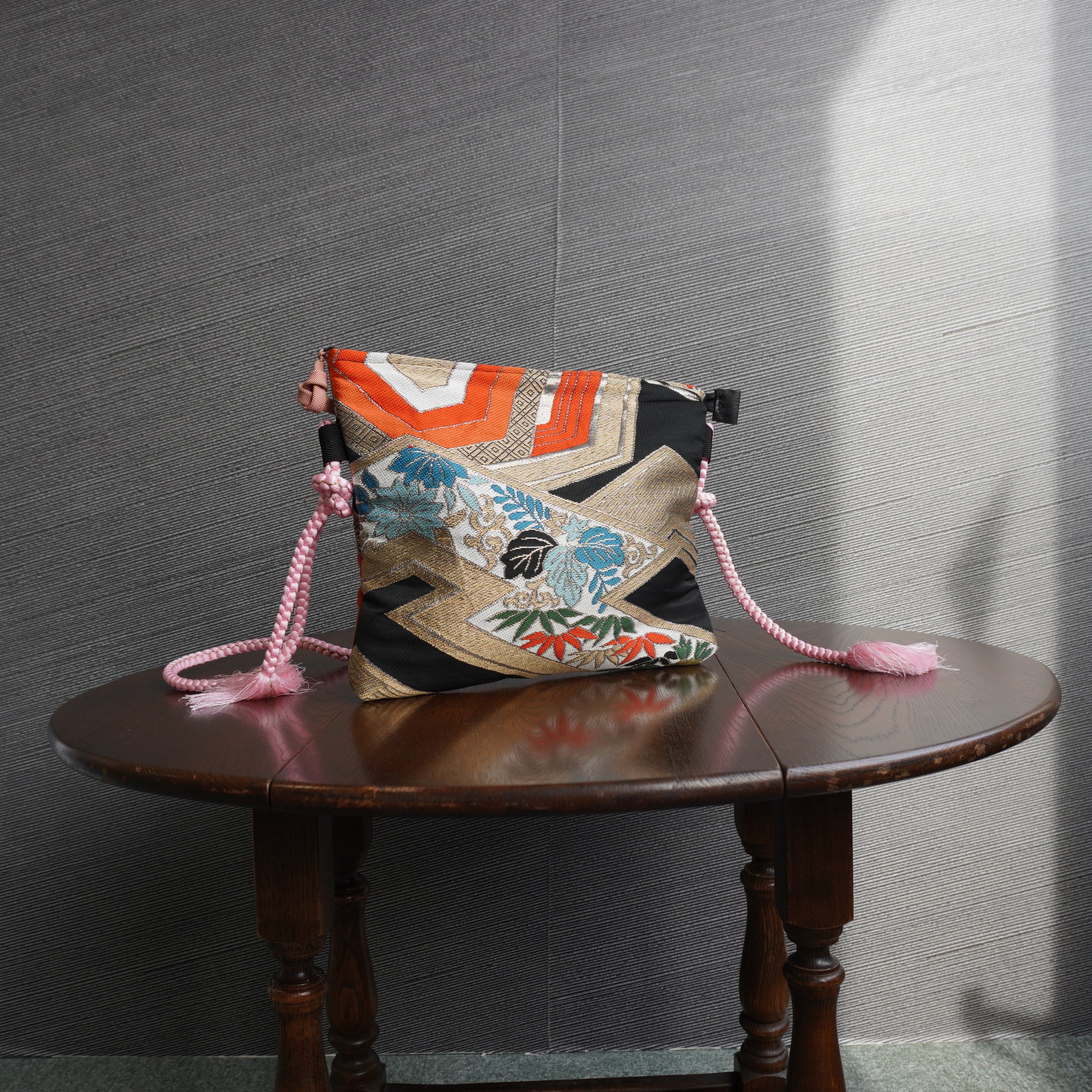 Pouch Made with Kimono Obi K008